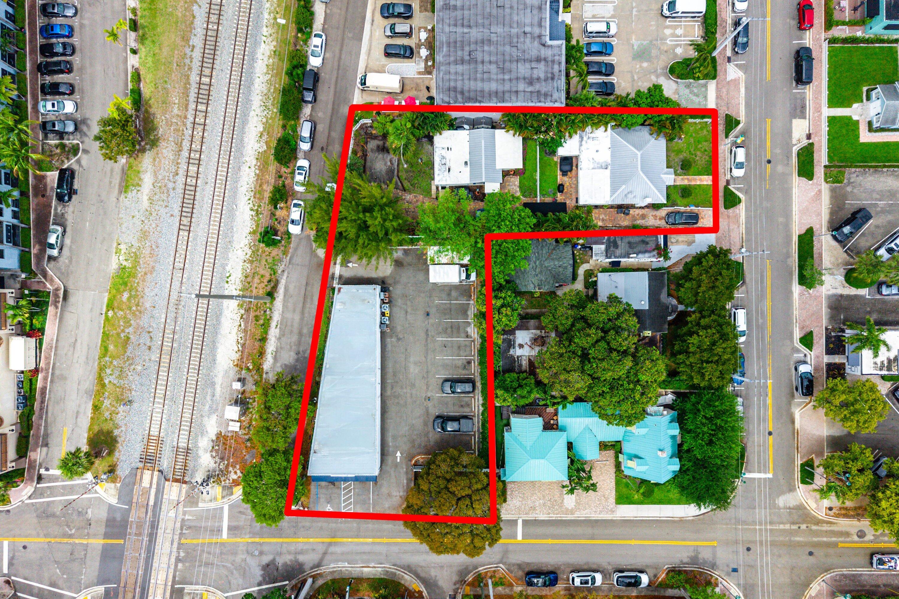 Foto de propiedad en 301 NE 1st Street, Delray Beach, FL Delray Beach con MLS# 