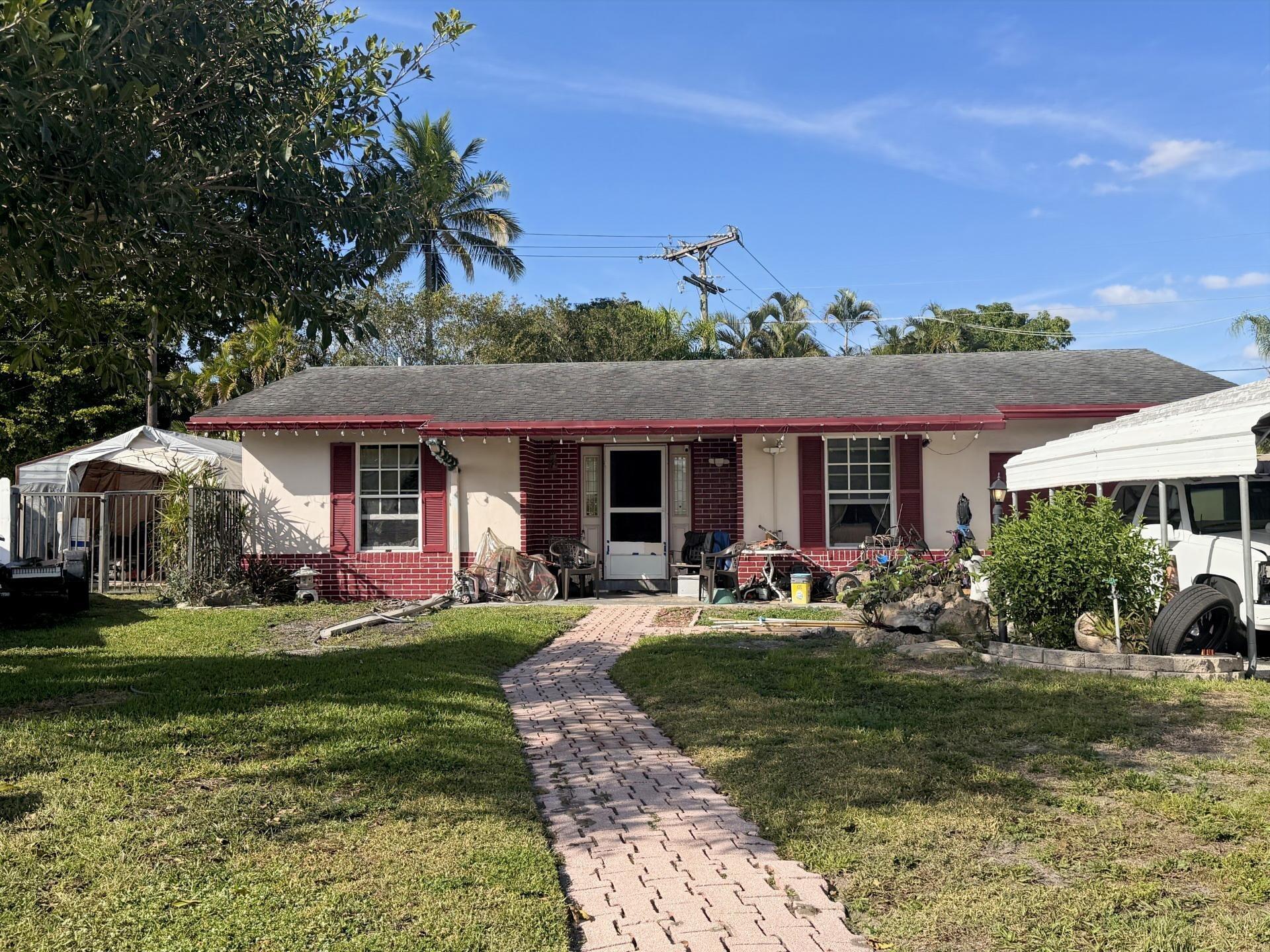 Foto de propiedad en 22283 SW 64th Avenue, Boca Raton, FL 33428 Boca Raton con MLS# 