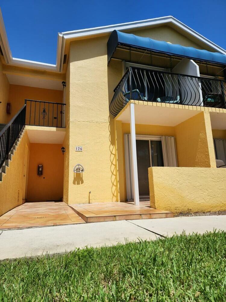 Foto de propiedad en 176 Waterside Drive, Hypoluxo, FL 33462 Hypoluxo con MLS# 