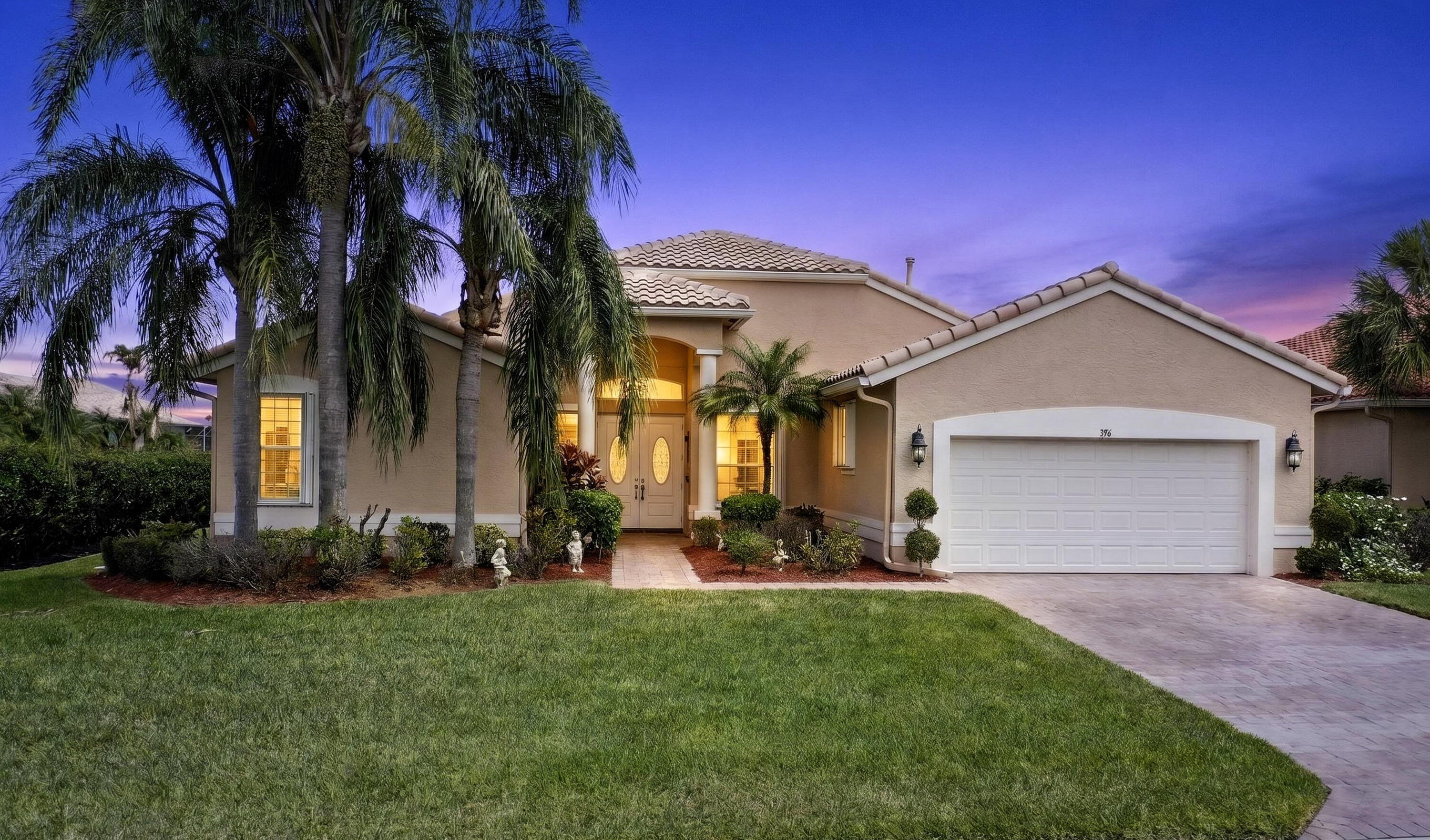 Foto de propiedad en 376 NW Shoreview Drive, Port St. Lucie, FL 34986 Port St. Lucie con MLS# 