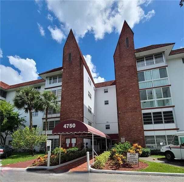 Foto de propiedad en 4750 NW 22nd Court 502, Lauderhill, FL 33313 Lauderhill con MLS# 