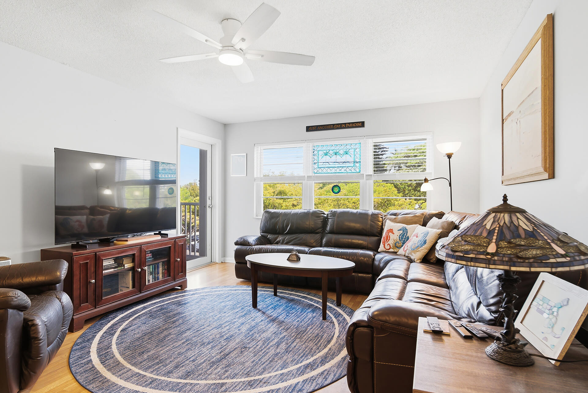 Alquilada 1502 S Lakeside Drive #302, Lake Worth Beach, FL 33460, Lake Worth Beach, FL 33460