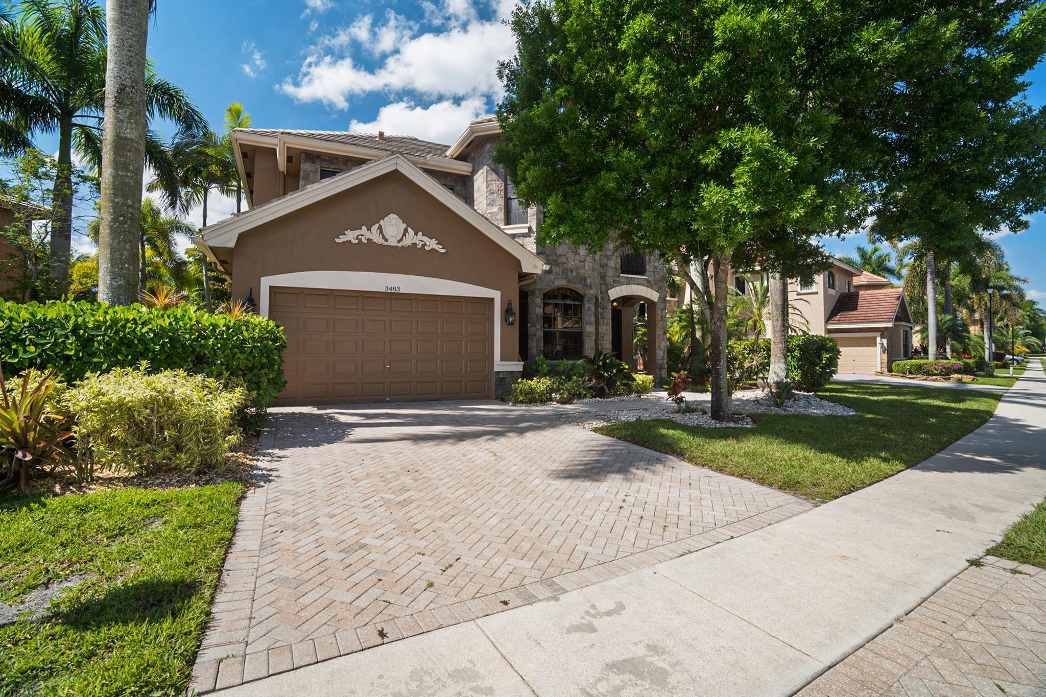 Foto de propiedad en 3483 Collonade Drive, Wellington, FL 33449 Wellington con MLS# 