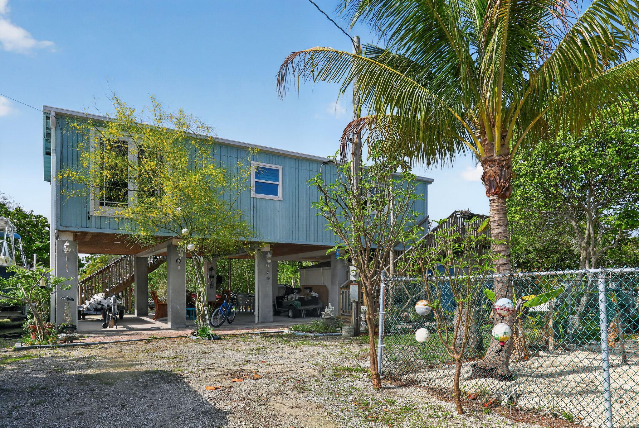 Foto de propiedad en 27910 Porgie Path, Little Torch Key, FL 33042 Little Torch Key con MLS# 