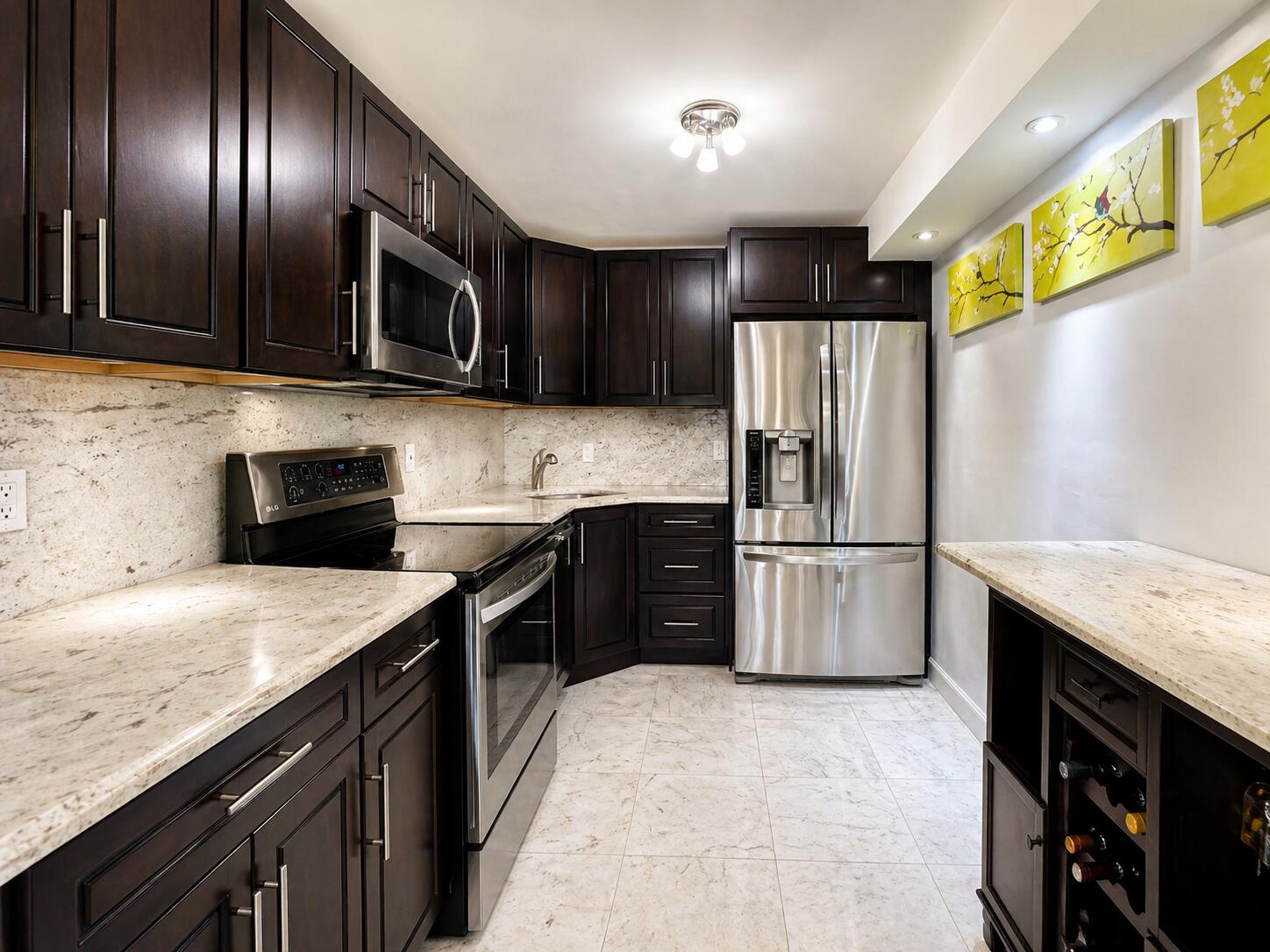 Foto de propiedad en 7000 NW 17th Street 203, Plantation, FL 33313 Plantation con MLS# 