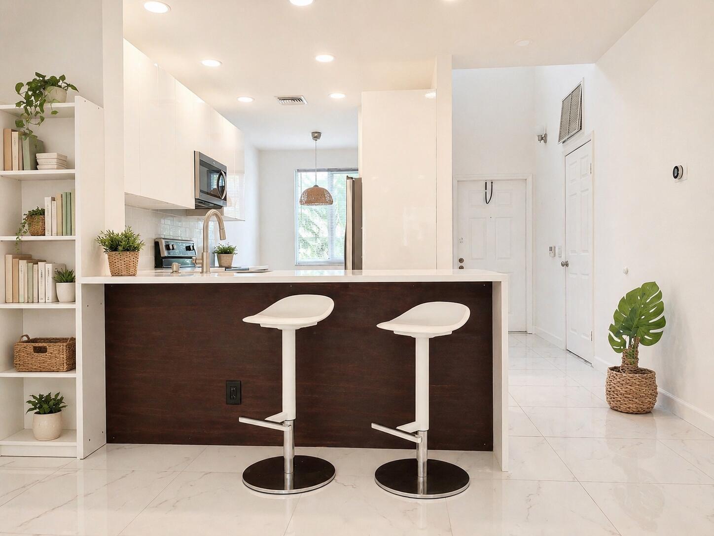 Foto de propiedad en 6698 Via Regina, Boca Raton, FL 33433 Boca Raton con MLS# 