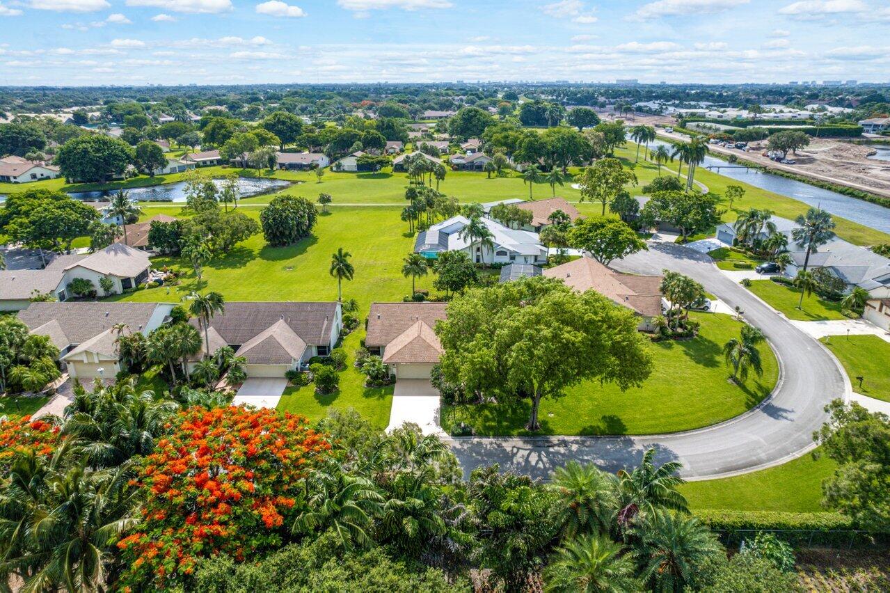 Foto de propiedad en 5692 Willow Creek Lane, Delray Beach, FL 33484 Delray Beach con MLS# 