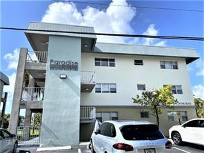 Foto de propiedad en 270 Layne Boulevard 308, Hallandale Beach, FL 33009 Hallandale Beach con MLS# 