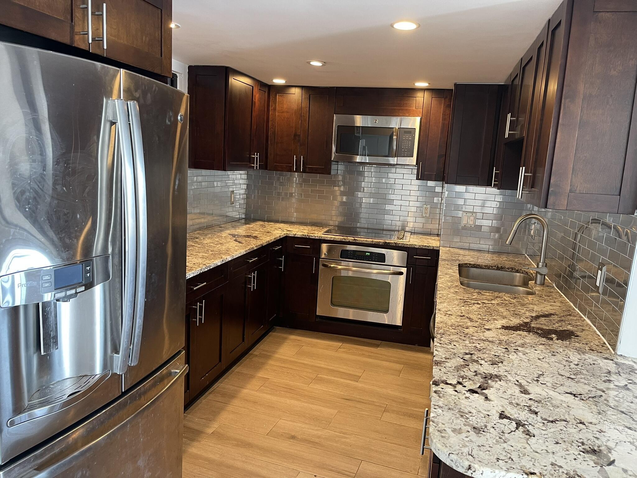 En Renta 5200 N Flagler Drive 2004, West Palm Beach, FL 33407, West Palm Beach, FL 33407