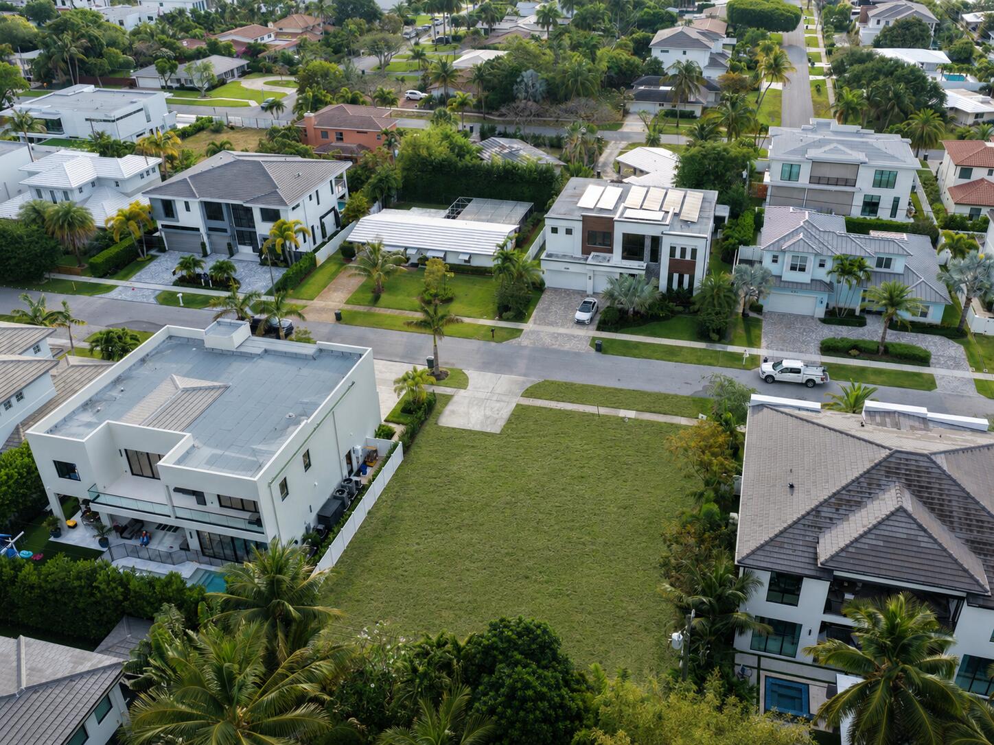Foto de propiedad en 1001 NE 3rd Avenue, Boca Raton, FL 33432 Boca Raton con MLS# 