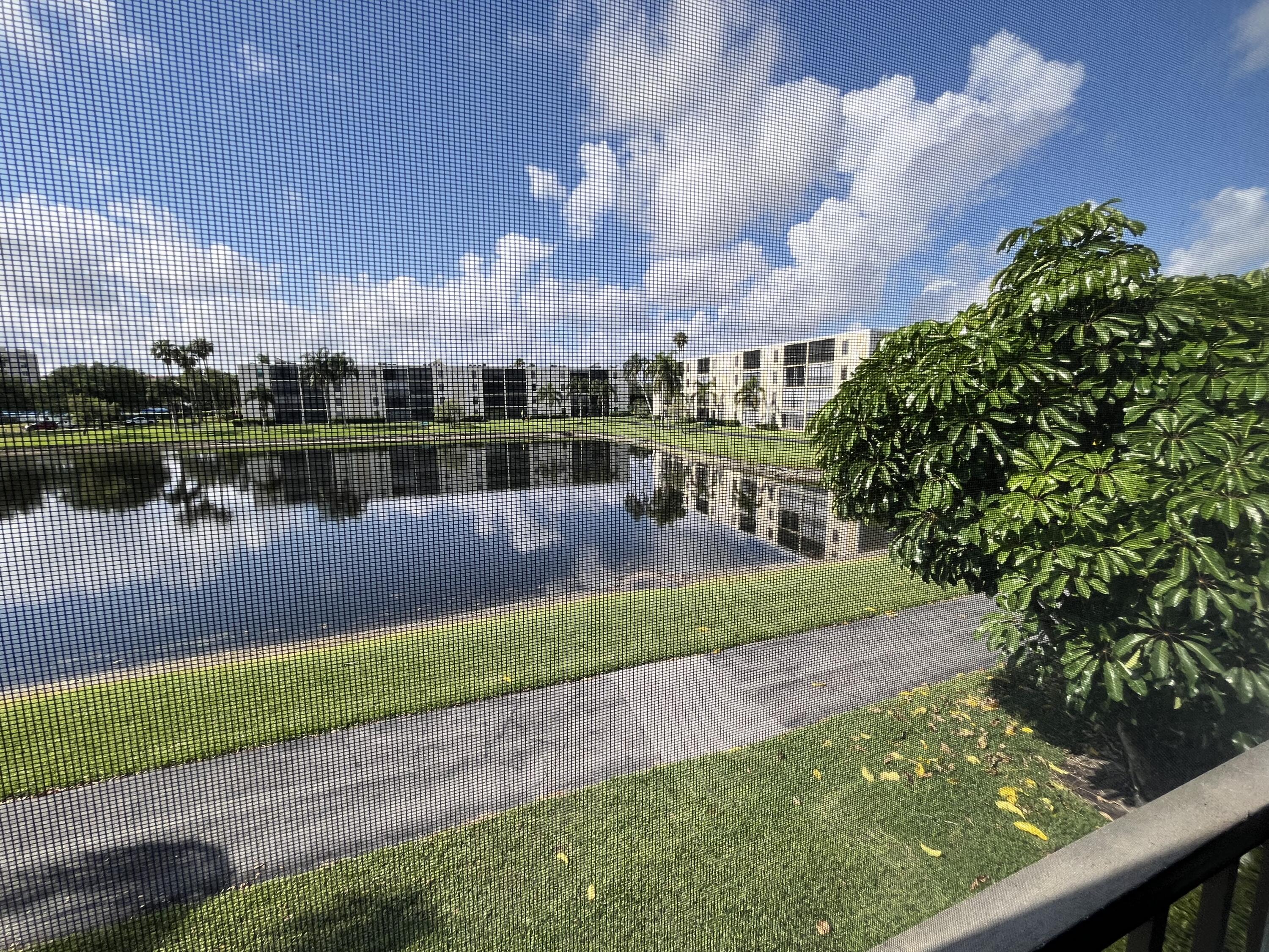 Foto de propiedad en 7340 Amberly Lane 205, Delray Beach, FL 33446 Delray Beach con MLS# 
