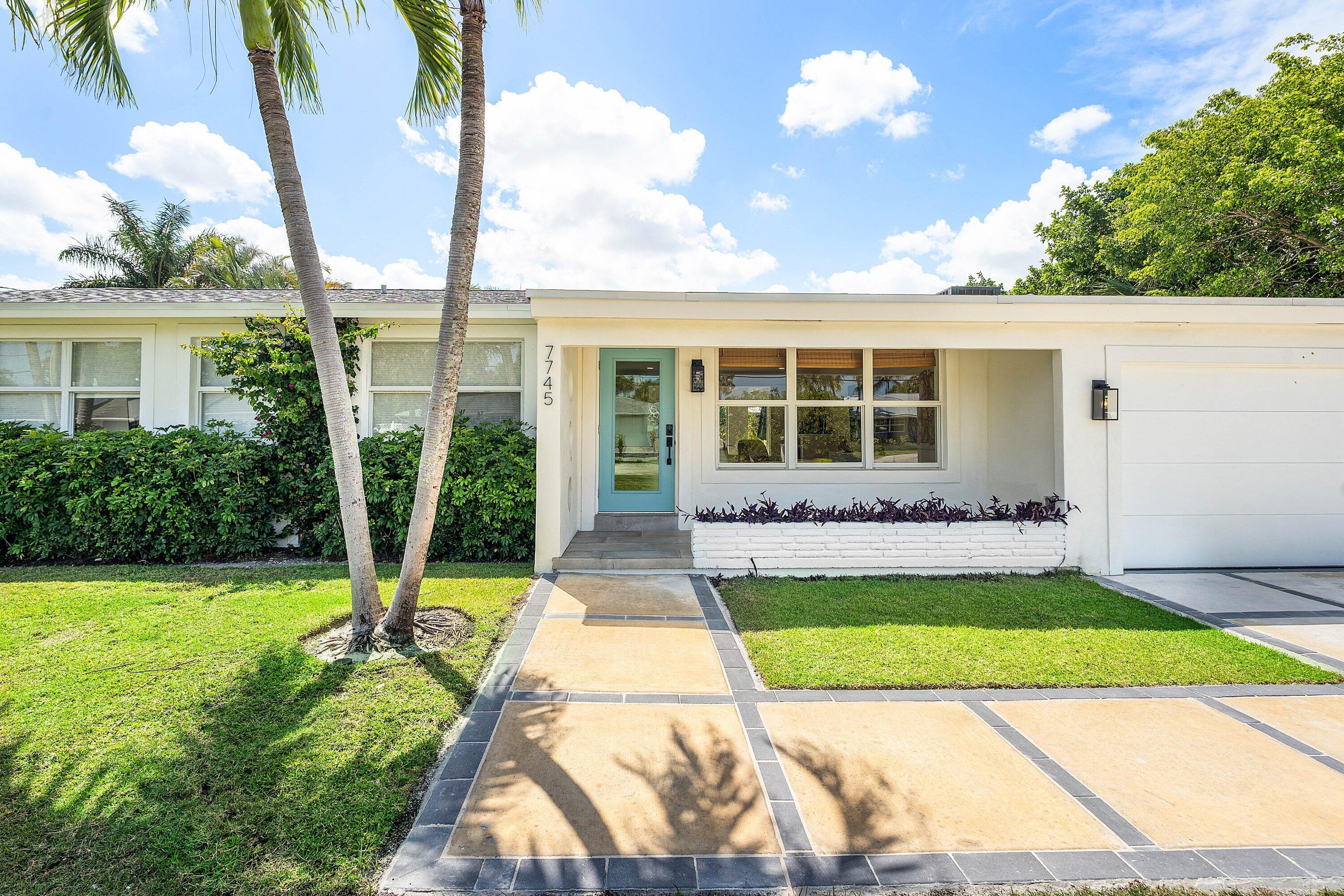 Vendido 7745 W Lake Drive, Lake Clarke Shores, FL 33406, Lake Clarke Shores, FL 33406