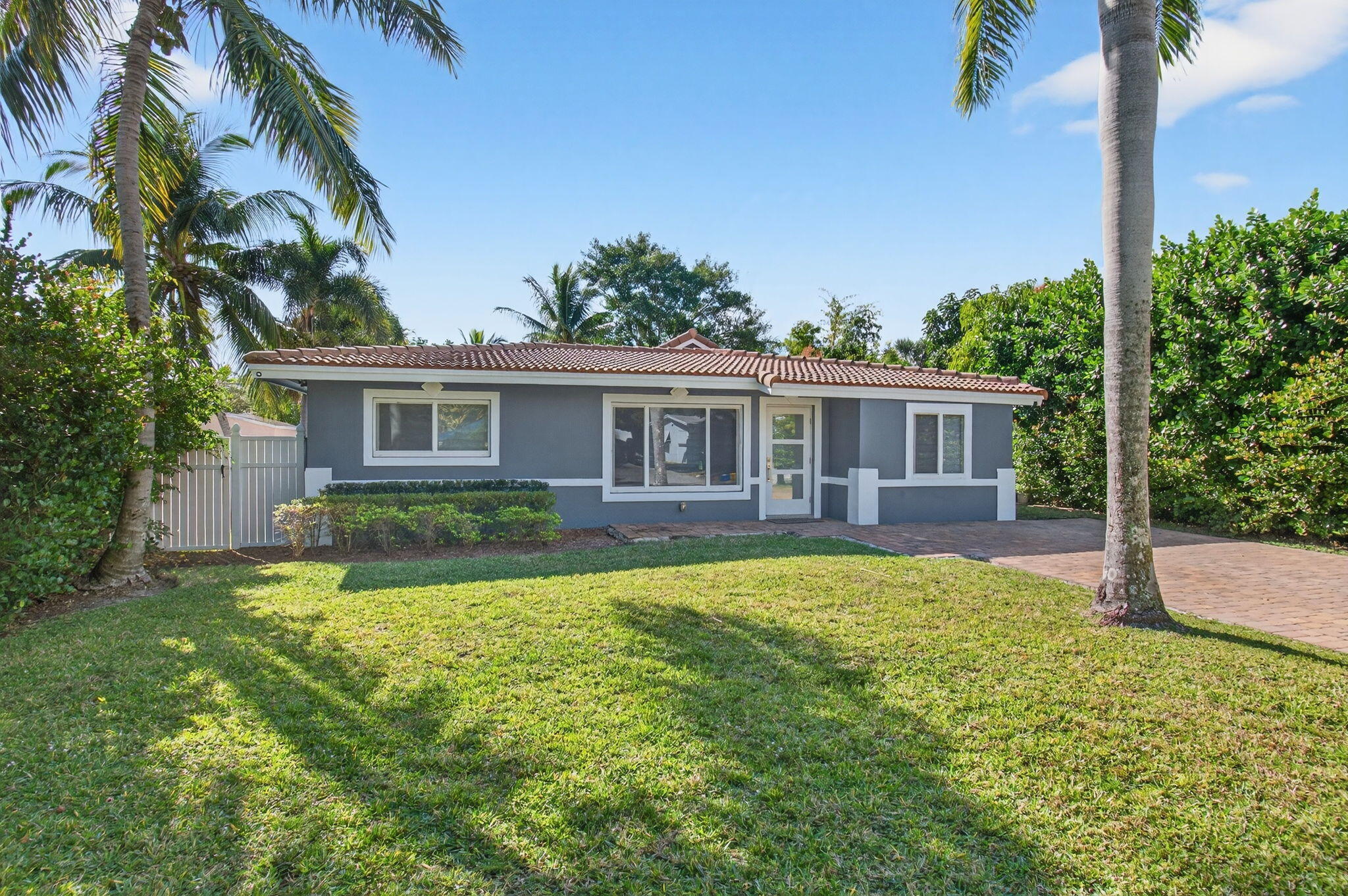 Alquilada 360 SW 2nd Street, Boca Raton, FL 33432, Boca Raton, FL 33432