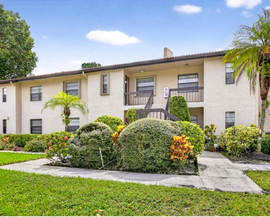 Foto de propiedad en 21362 Juego Circle 33f, Boca Raton, FL 33433 Boca Raton con MLS# 