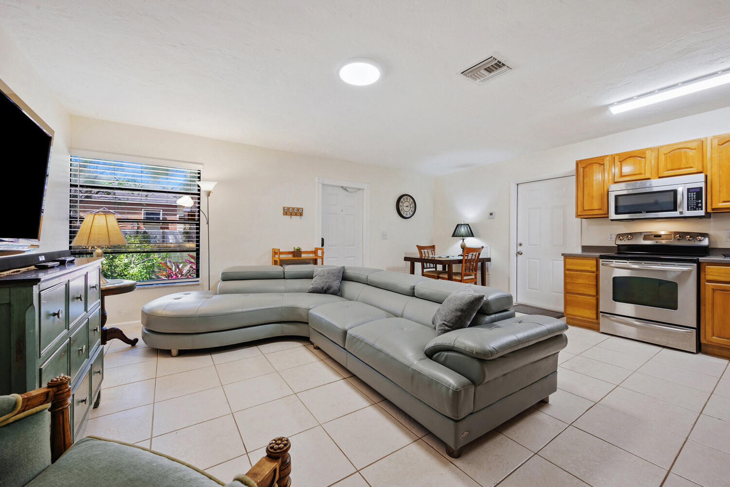 En Renta 1718 Ridge Road 0, North Palm Beach, FL 33408, North Palm Beach, FL 33408