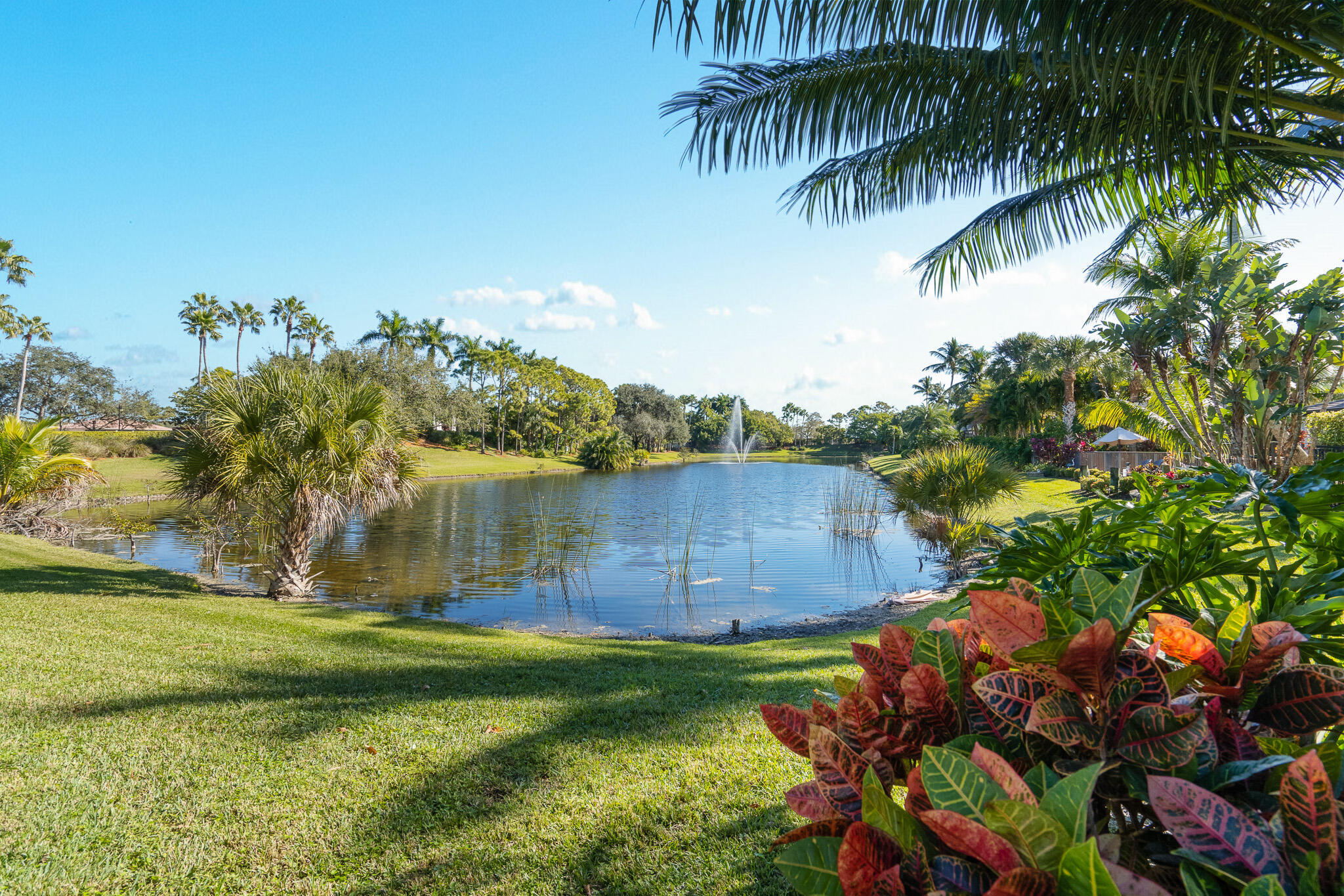 Foto de propiedad en 19434 Estuary Drive, Boca Raton, FL 33498 Boca Raton con MLS# 