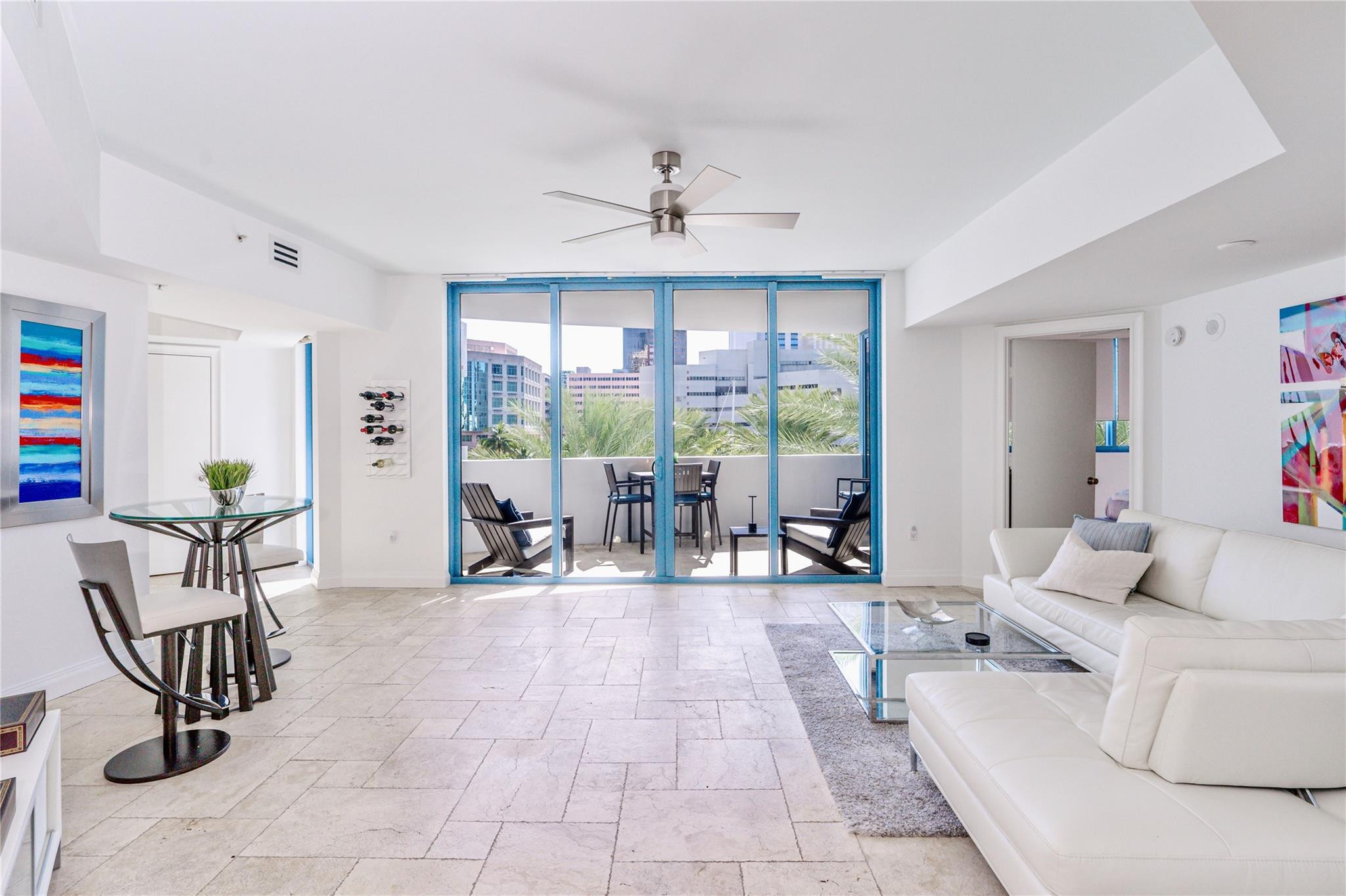 Foto de propiedad en 333 Las Olas Way 404, Fort Lauderdale, FL 33301 Fort Lauderdale con MLS# 