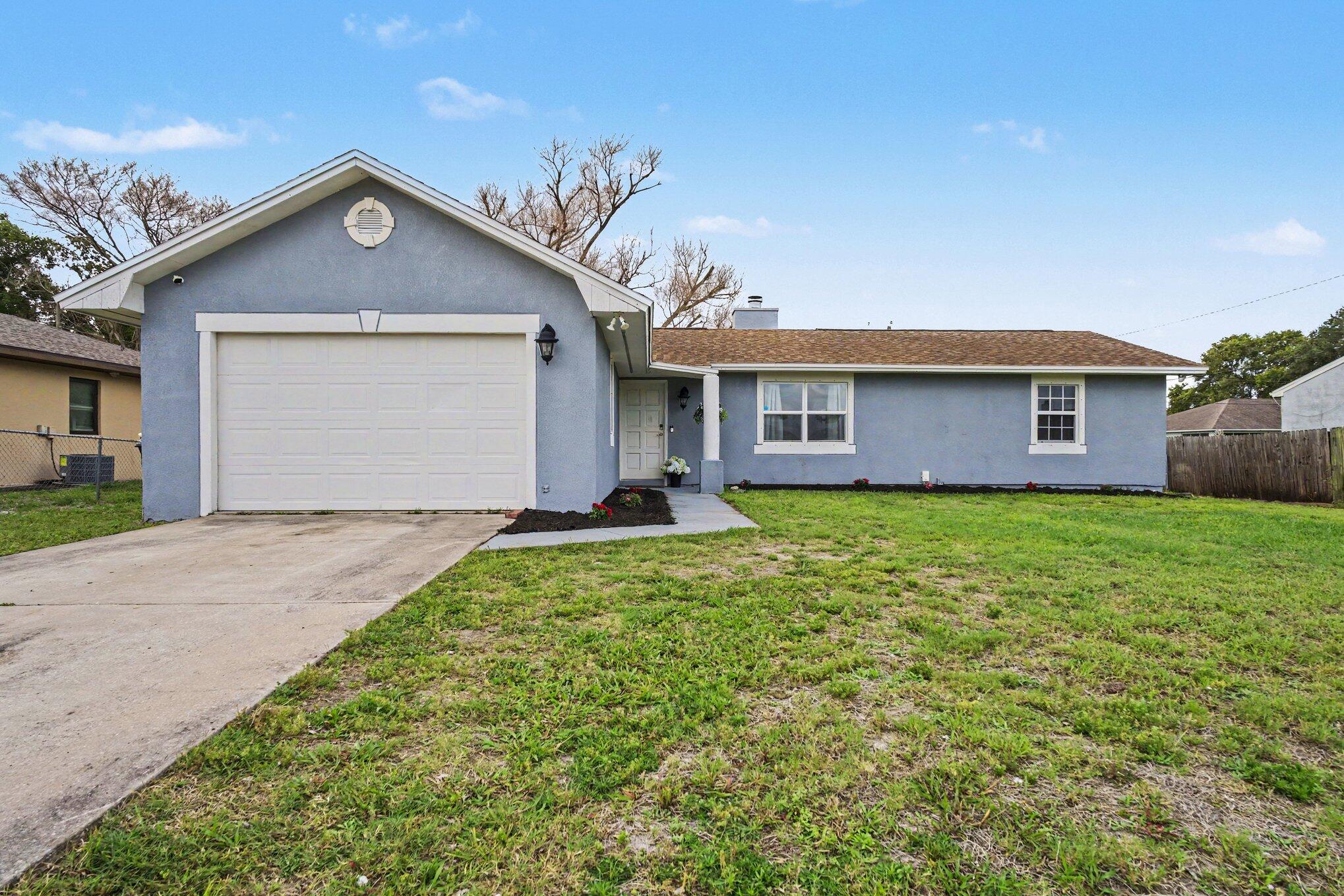 En Venta 2174 Dickens Street NE, Palm Bay, FL 32907, Palm Bay, FL 32907