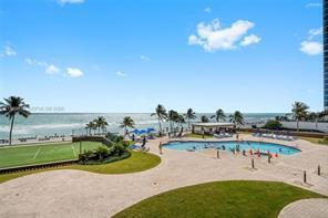Foto de propiedad en 17555 Collins Avenue 806, Sunny Isles Beach, FL 33160 Sunny Isles Beach con MLS# 