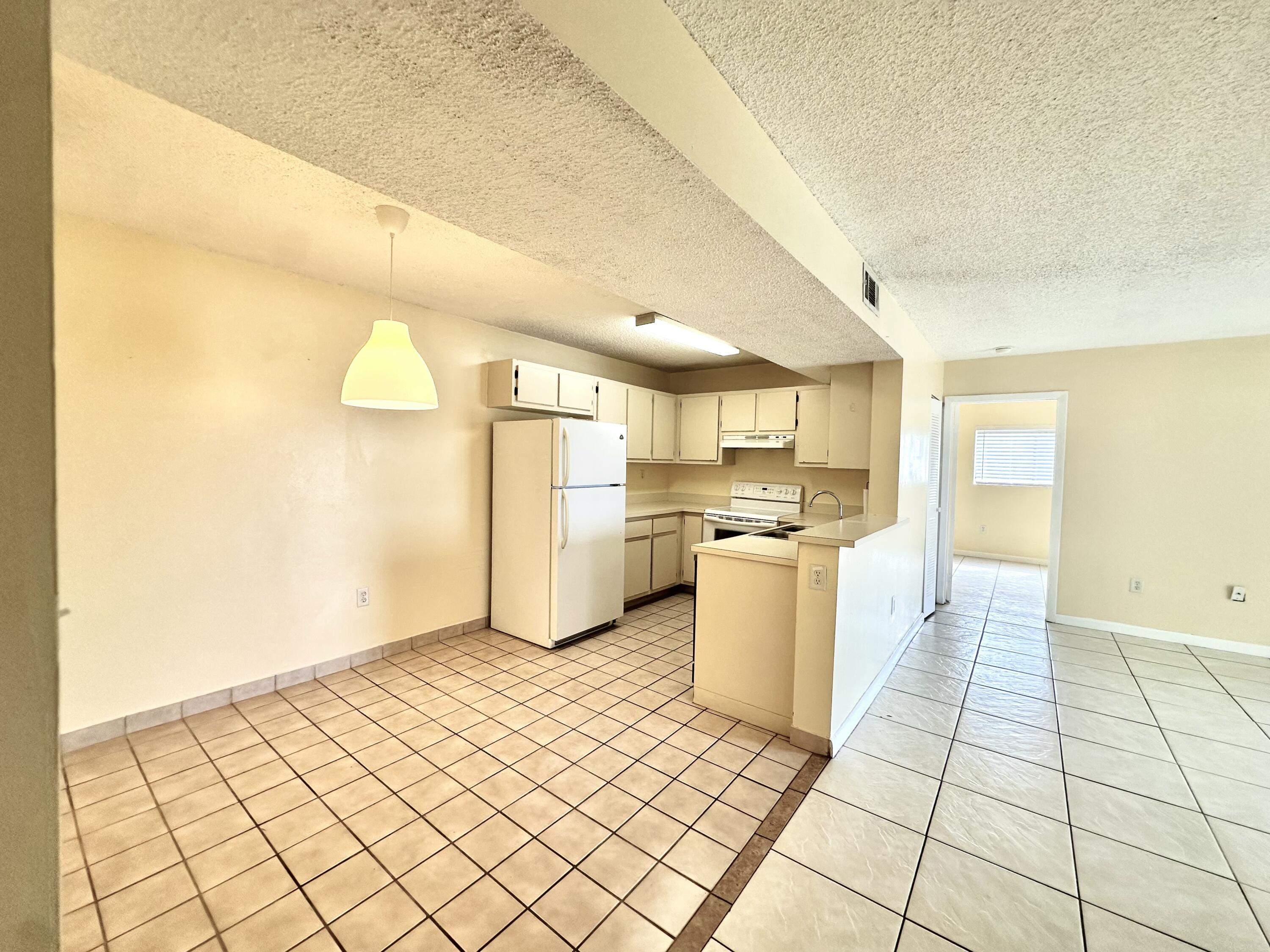 En Renta 251 W Palm Cir W W 206, Pembroke Pines, FL 33025, Pembroke Pines, FL 33025