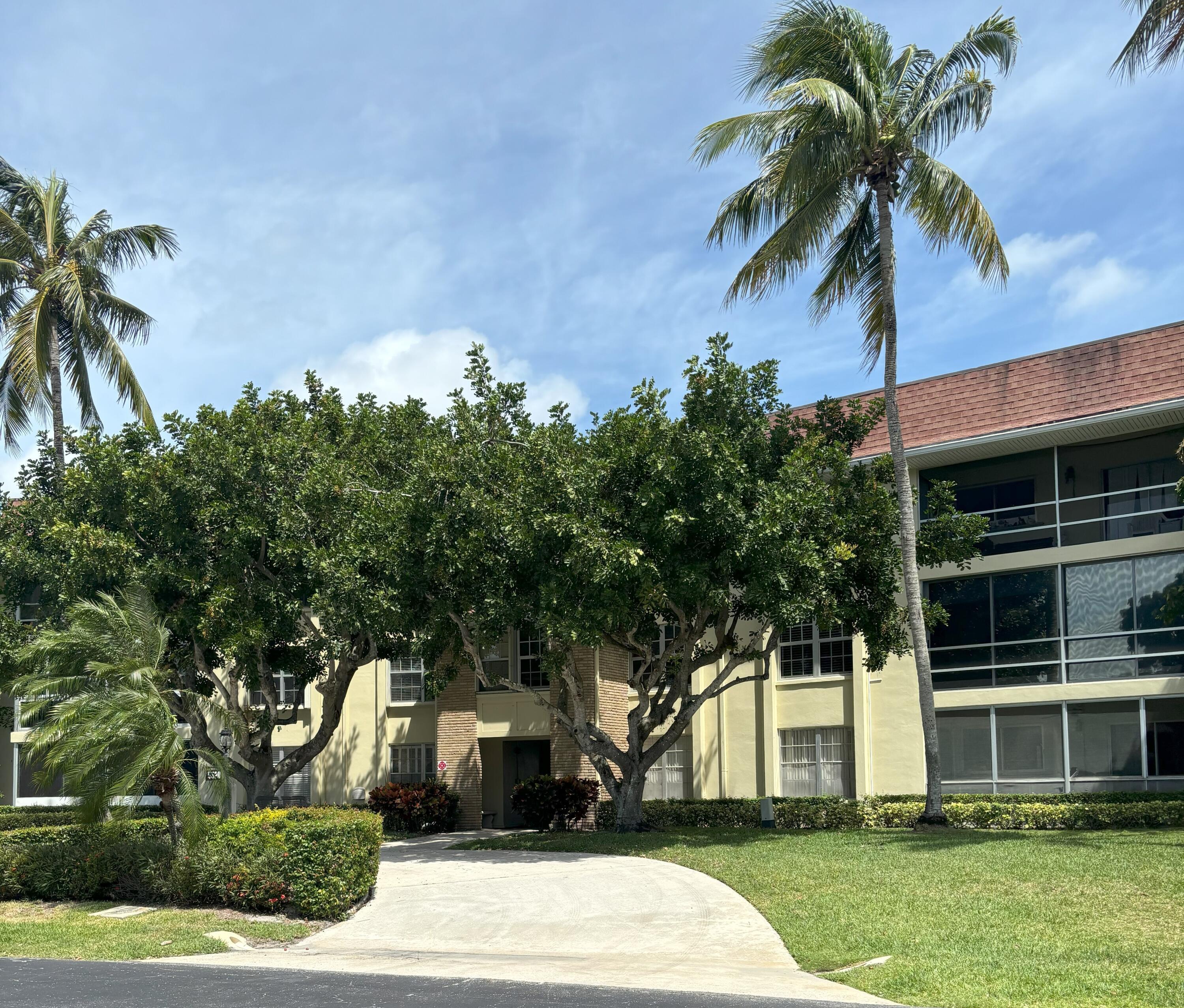 Alquilada 5520 Tamberlane Circle 208, Palm Beach Gardens, FL 33418, Palm Beach Gardens, FL 33418