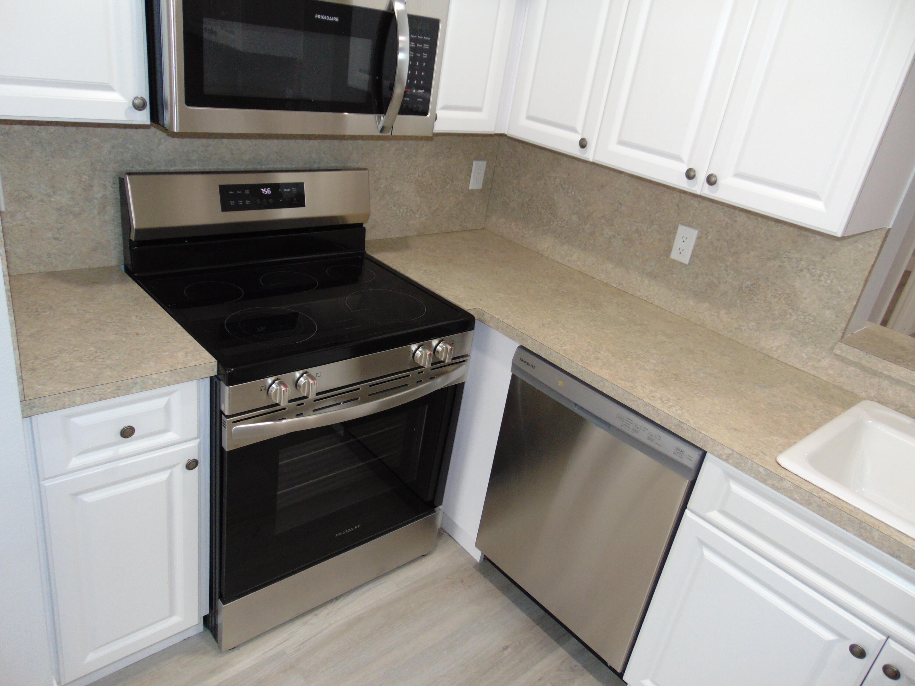 Foto de propiedad en 7360 NW 18th Street 105, Margate, FL 33063 Margate con MLS# 