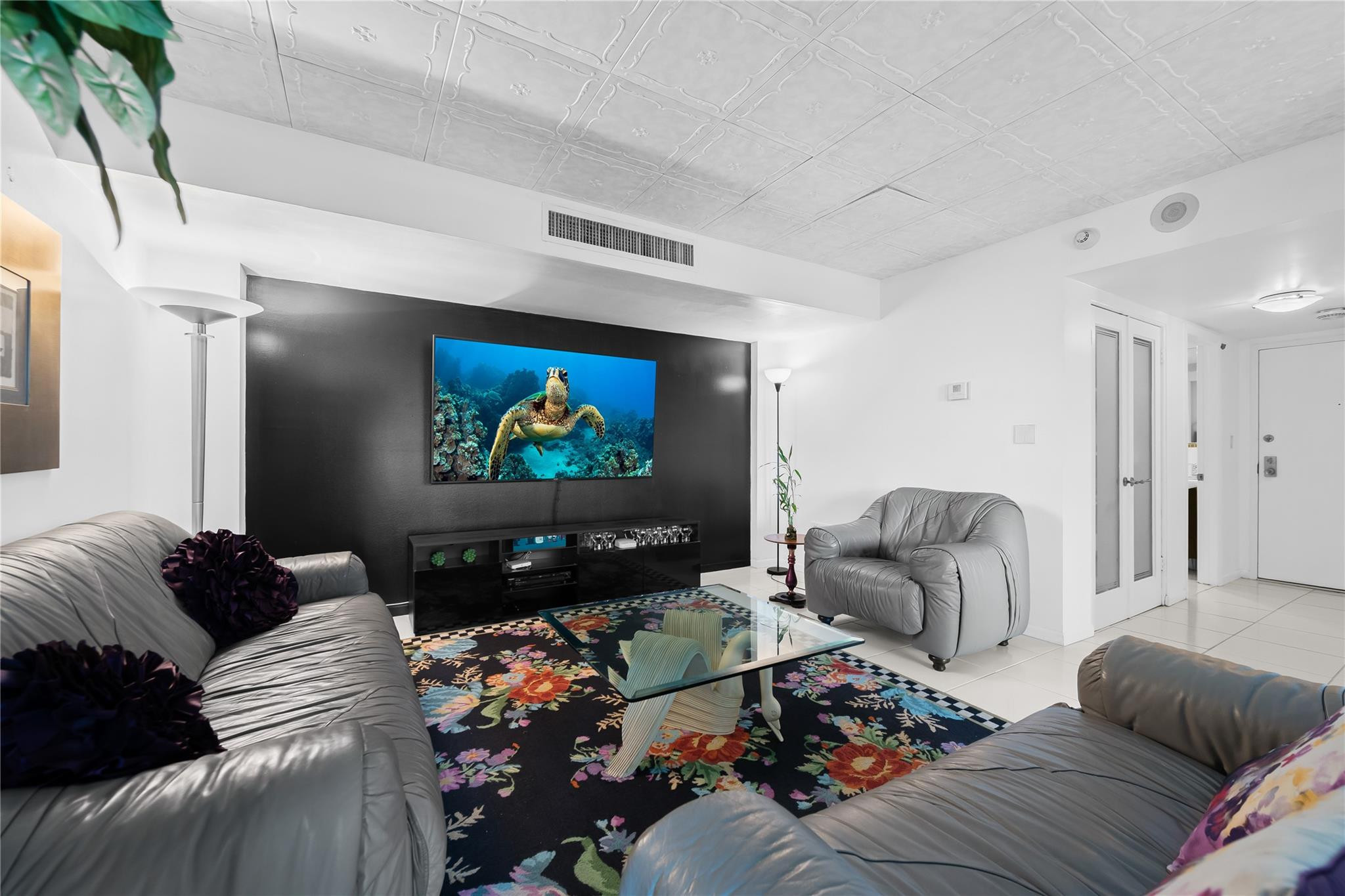 Foto de propiedad en 3900 Galt Ocean Drive 105, Fort Lauderdale, FL 33308 Fort Lauderdale con MLS# 