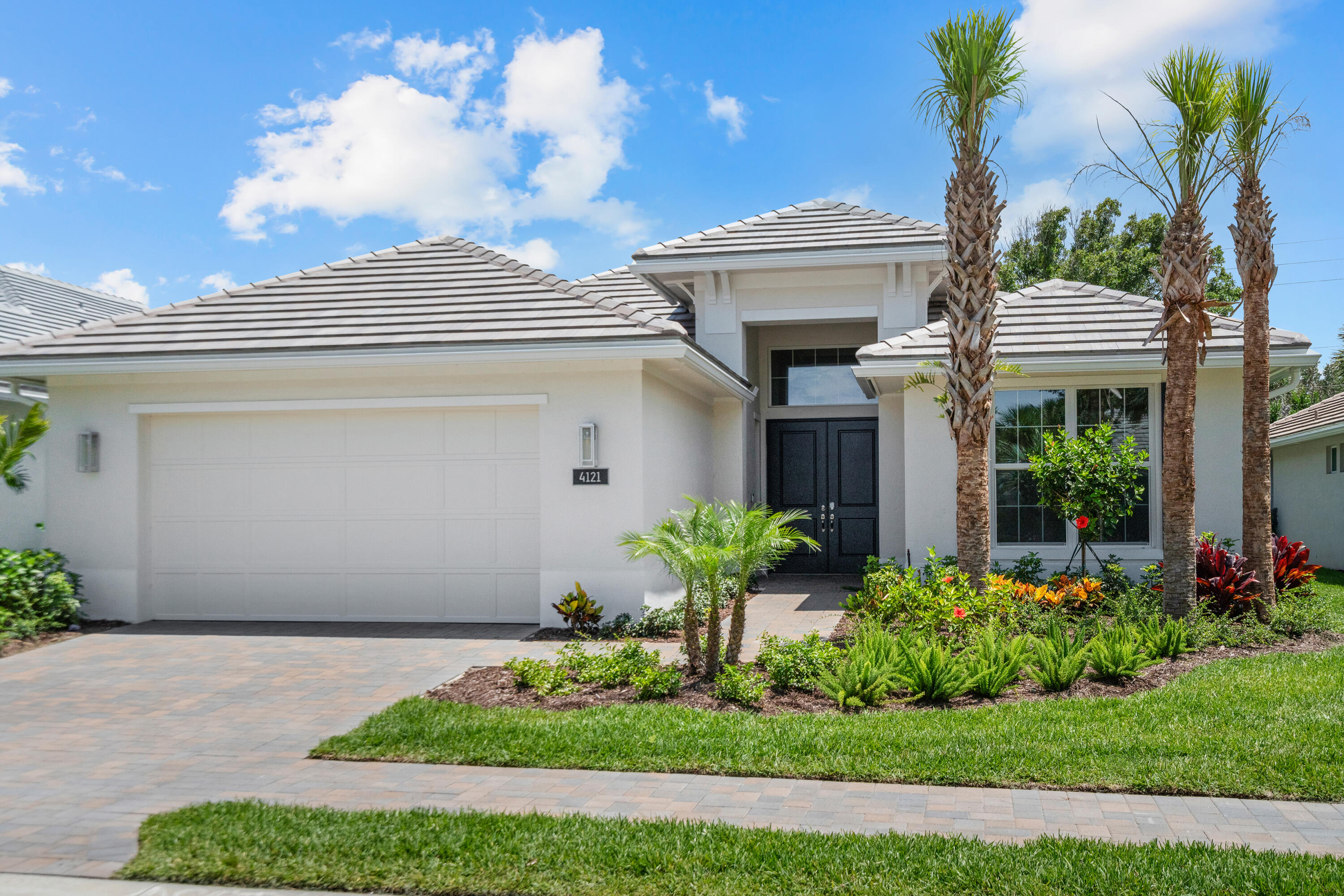 Foto de propiedad en 4121 Lucaya Pointe Way, Vero Beach, FL 32967 Vero Beach con MLS# 