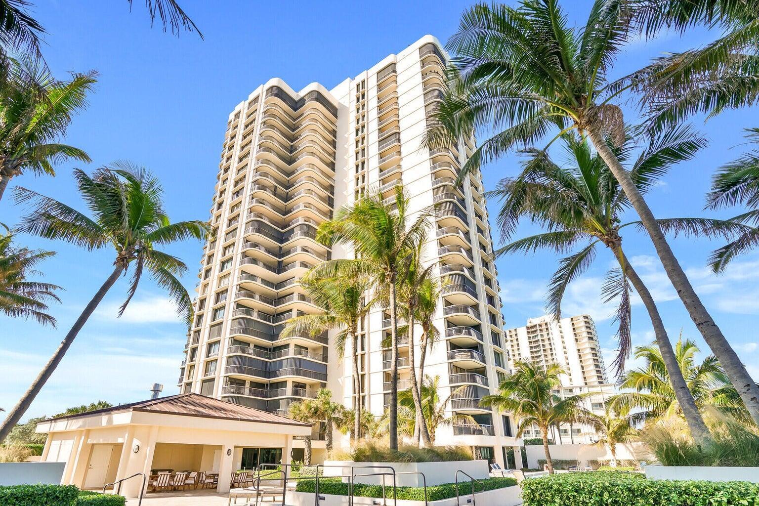 Foto de propiedad en 5380 N Ocean Drive 18j, Singer Island, FL 33404 Singer Island con MLS# 