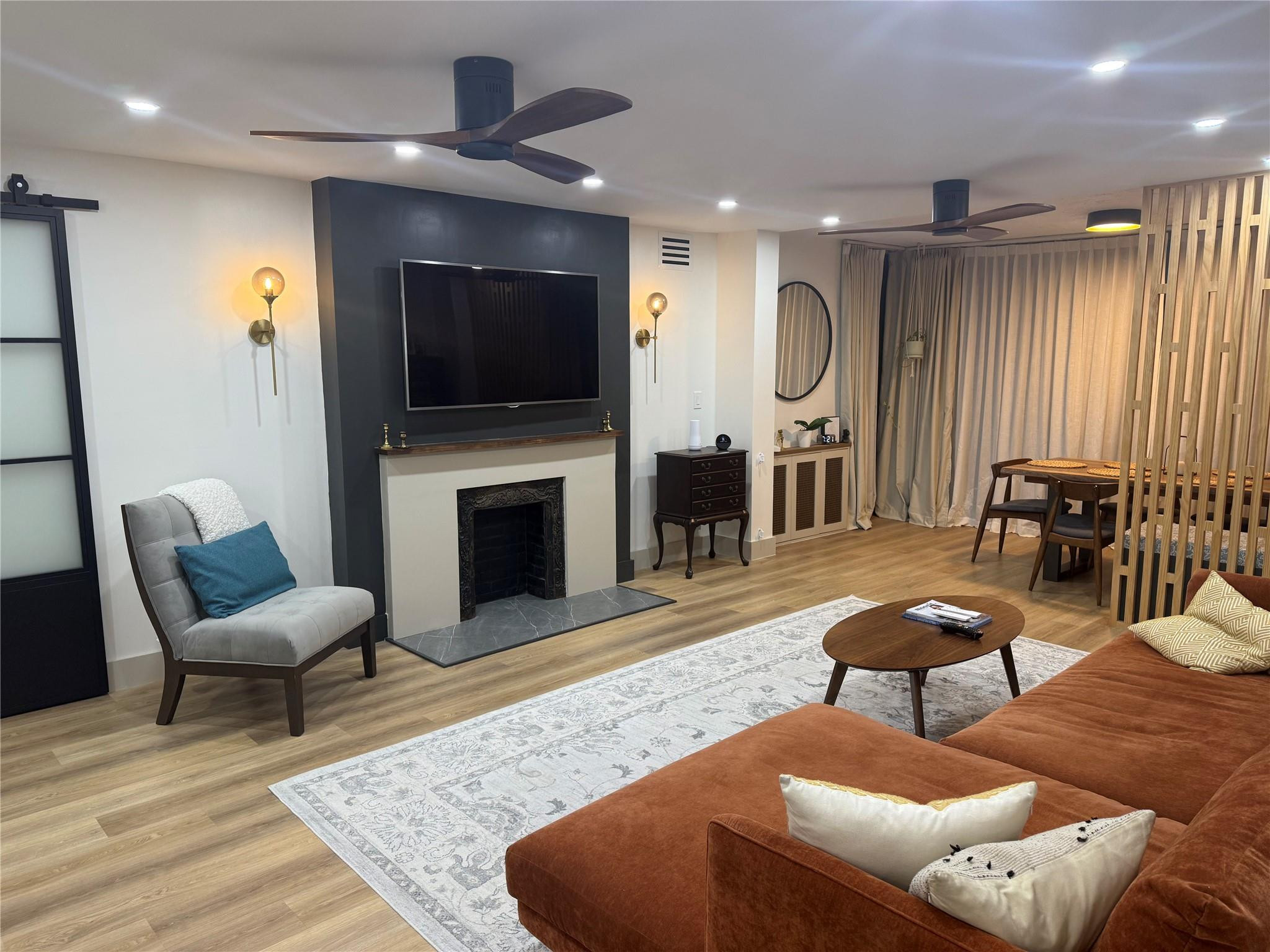 Foto de propiedad en 3700 Oaks Clubhouse Drive 103, Pompano Beach, FL 33069 Pompano Beach con MLS# 