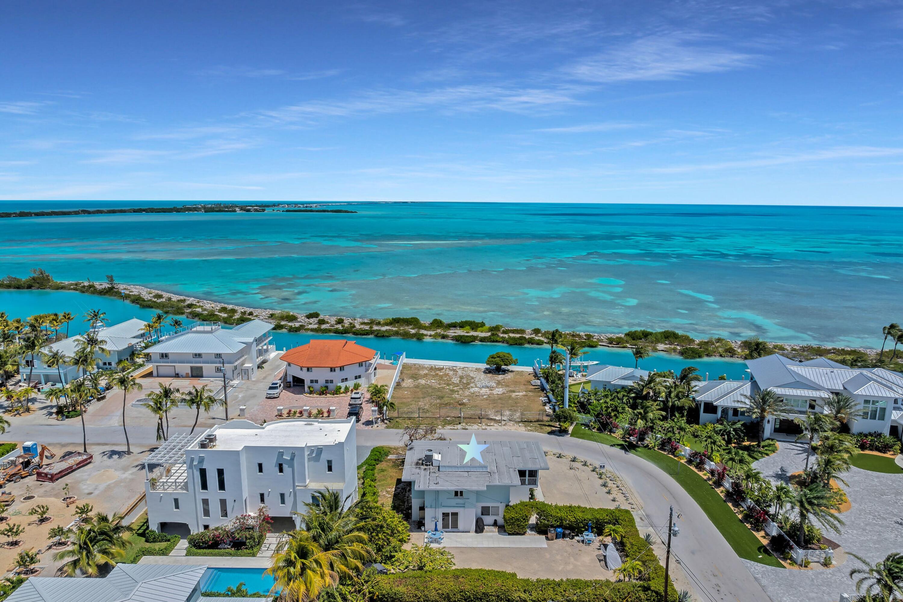 Foto de propiedad en 309 Jasmine Street, Duck Key, FL 33050 Duck Key con MLS# 