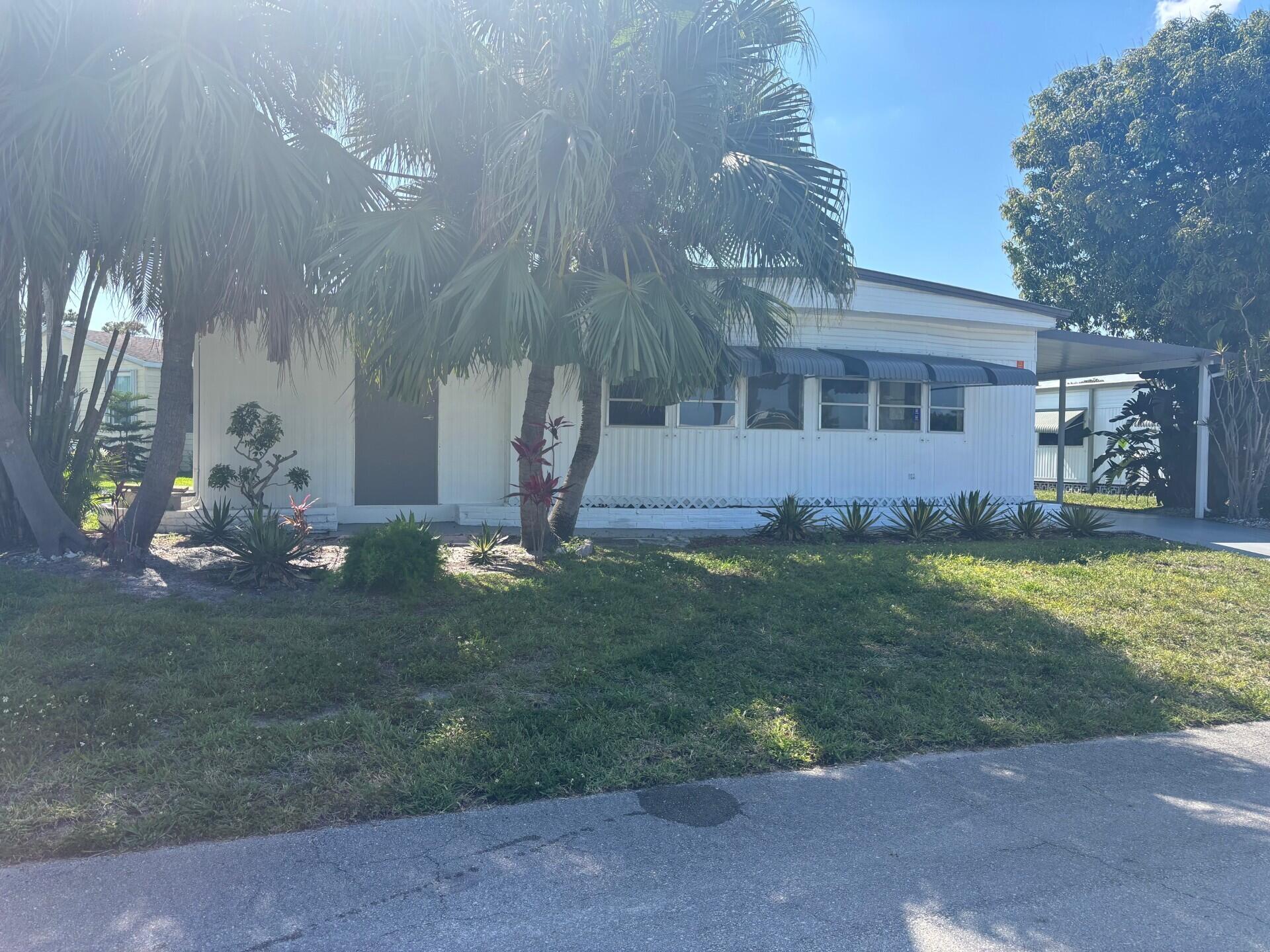 Foto de propiedad en 6445 Cypress Lane 377, Atlantis, FL 33462 Atlantis con MLS# 