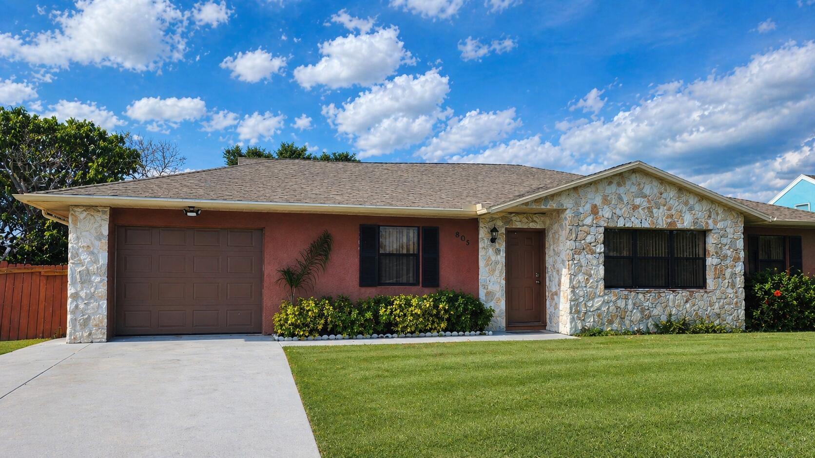 Alquilada 805 SE Cavern Avenue, Port St. Lucie, FL 34983, Port St. Lucie, FL 34983