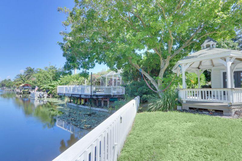 Foto de propiedad en 1808 N 17th Ave Avenue N, Lake Worth Beach, FL 33460 Lake Worth Beach con MLS# 
