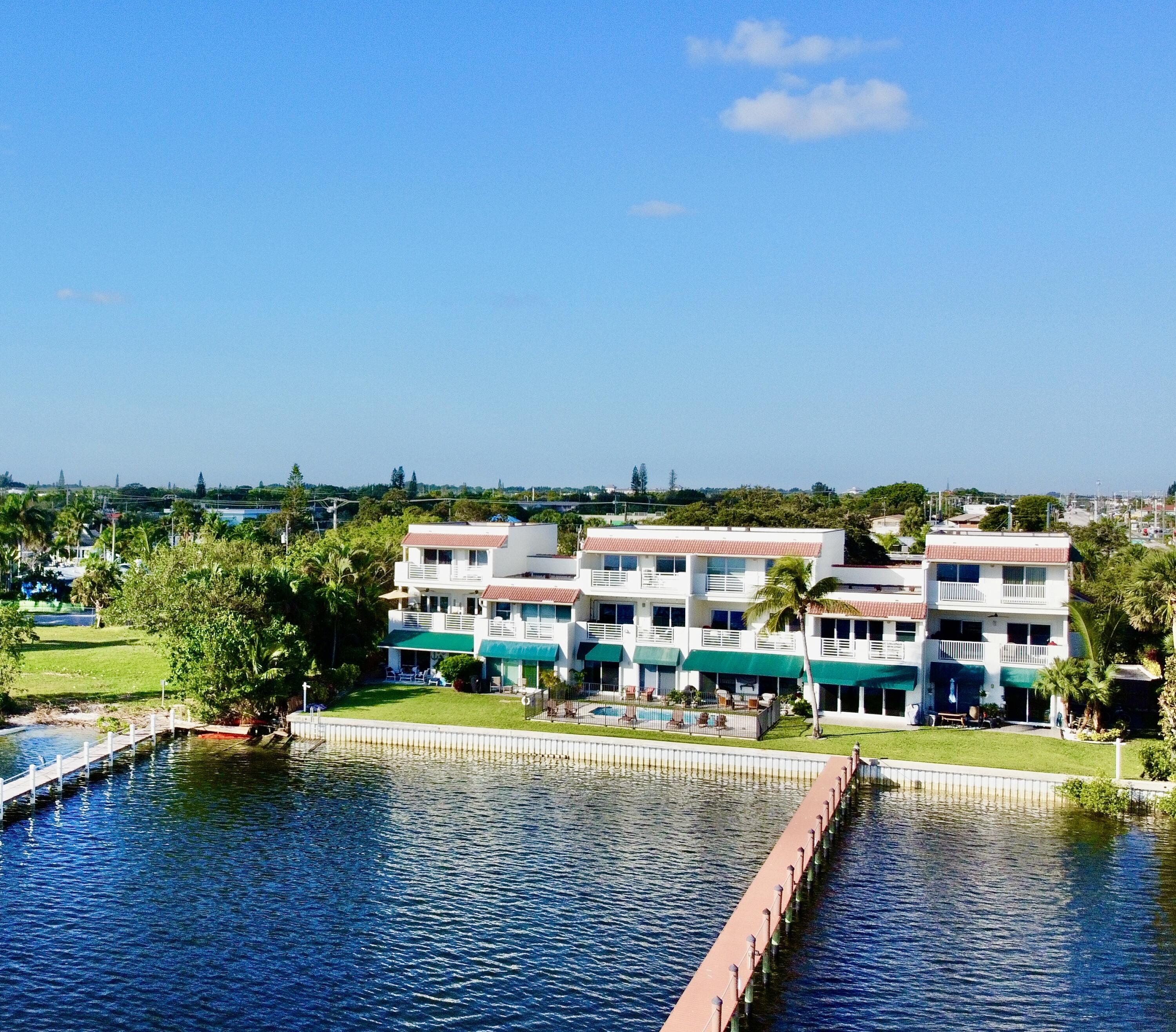 En Venta 324 N Lake Drive, Lantana, FL 33462, Lantana, FL 33462