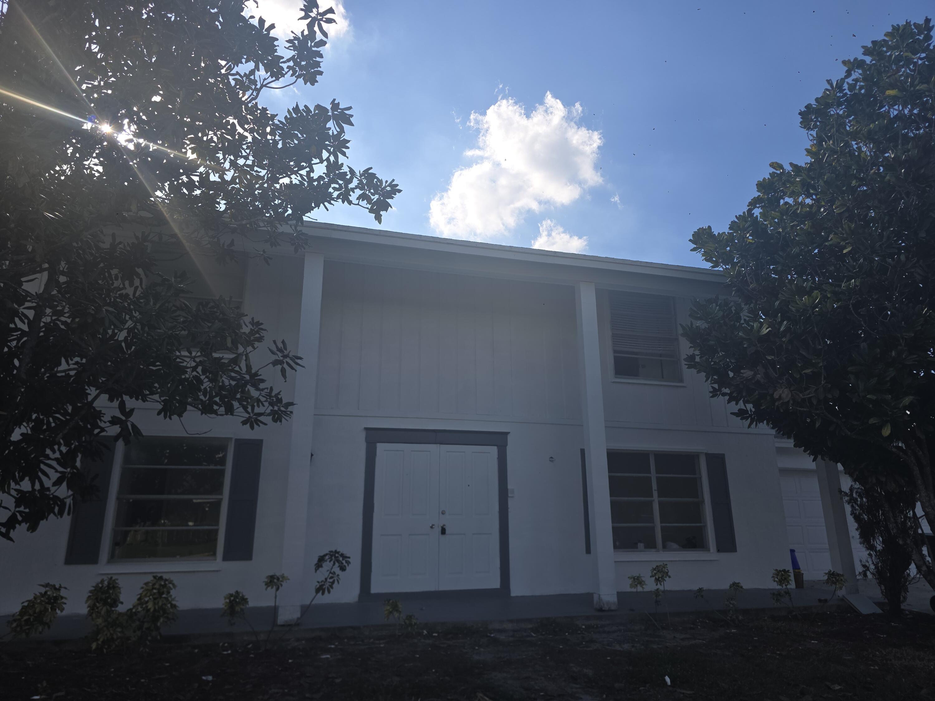 Foto de propiedad en 1243 Kinglet Terrace, Wellington, FL 33414 Wellington con MLS# 