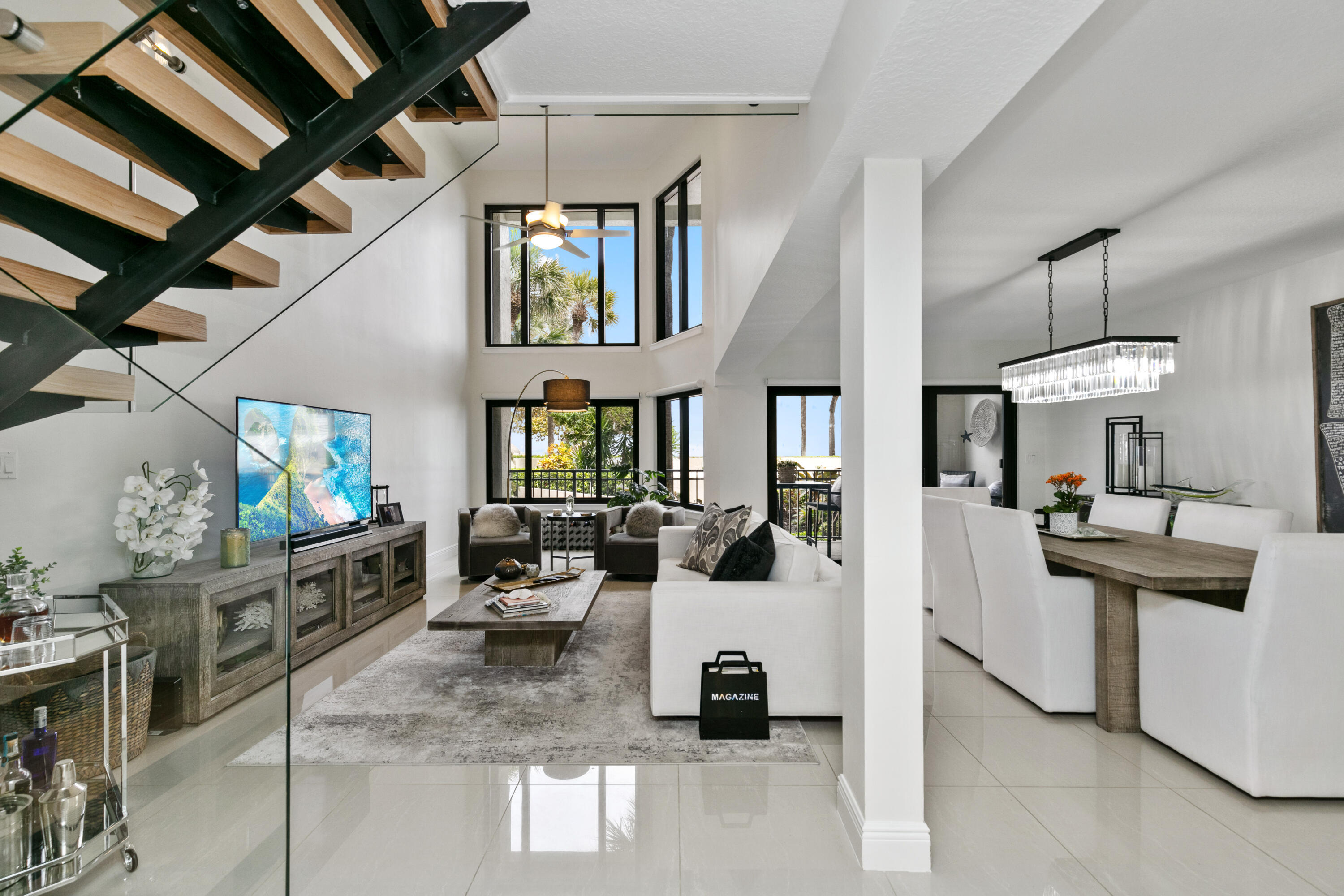 Foto de propiedad en 665 SE 21st Avenue 104, Deerfield Beach, FL 33441 Deerfield Beach con MLS# 