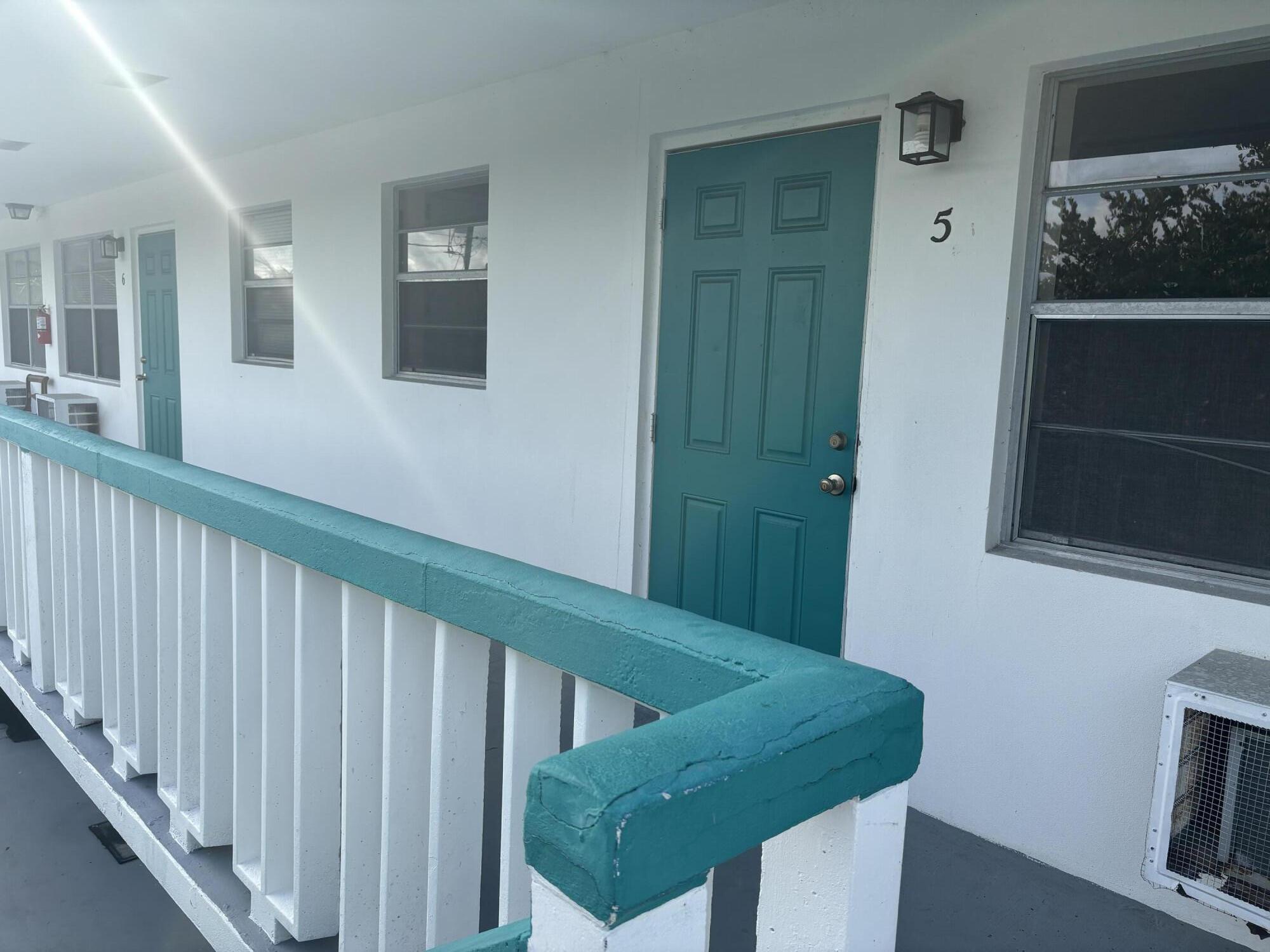 En Renta 1111 N Federal Highway 5, Lake Worth Beach, FL 33460, Lake Worth Beach, FL 33460
