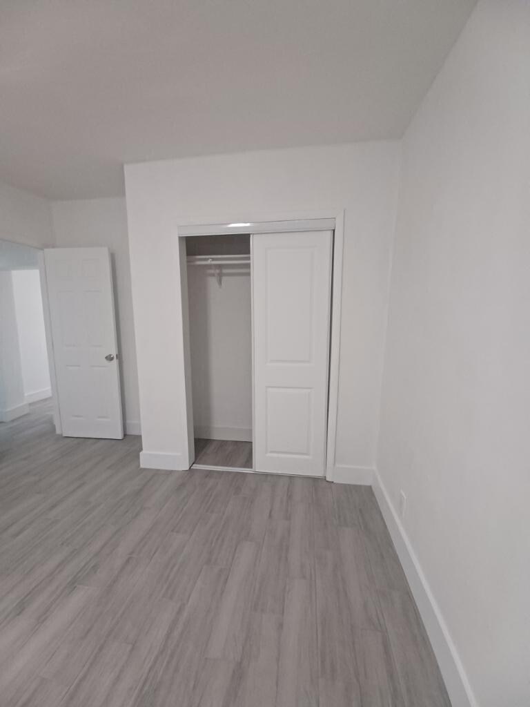 Foto de propiedad en 24 SW 13th Street 1-5, Dania Beach, FL 33004 Dania Beach con MLS# 