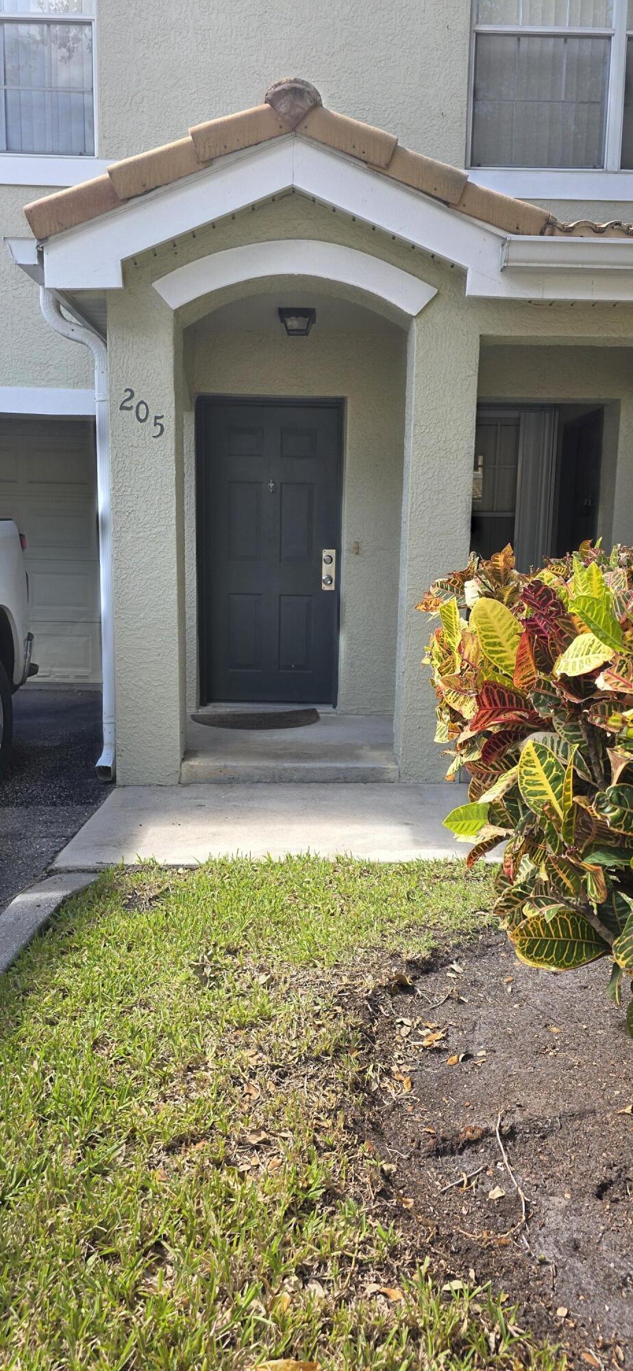 Foto de propiedad en 108 SW Peacock Boulevard 5205, Port St. Lucie, FL 34986 Port St. Lucie con MLS# 