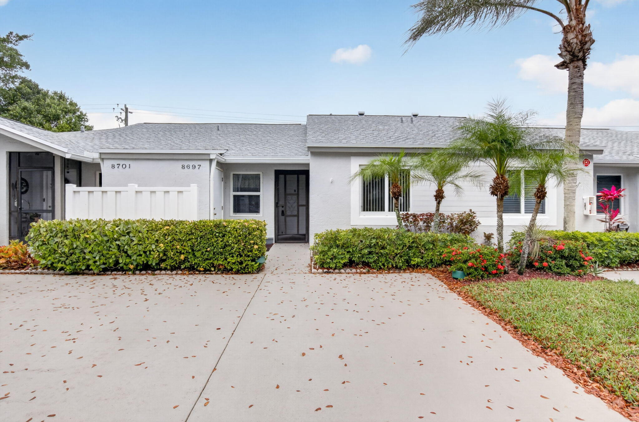 Foto de propiedad en 8697 Sunbird Place, Boca Raton, FL 33496 Boca Raton con MLS# 