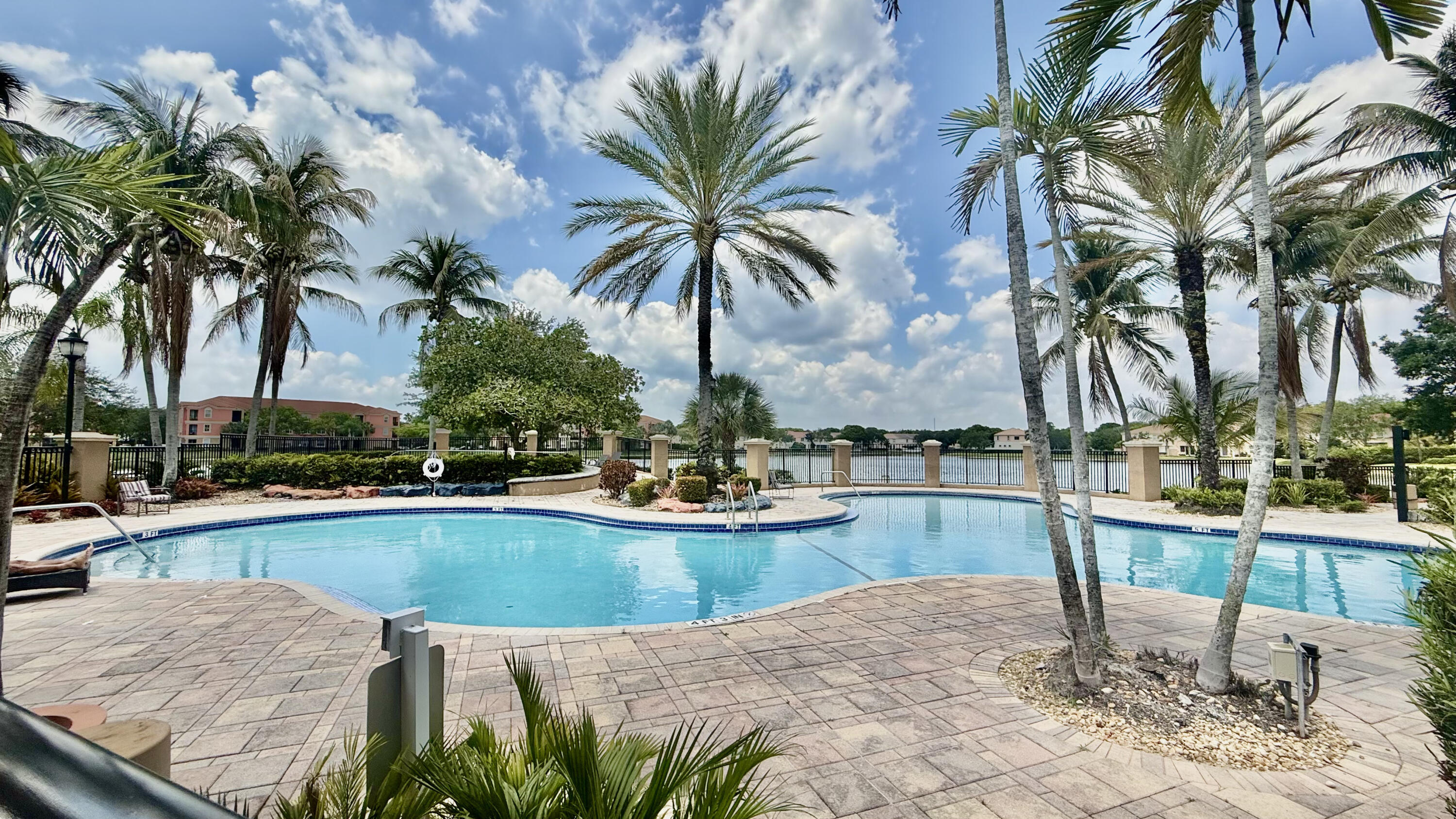 Foto de propiedad en 4402 SW 160th Avenue 914, Miramar, FL 33027 Miramar con MLS# 