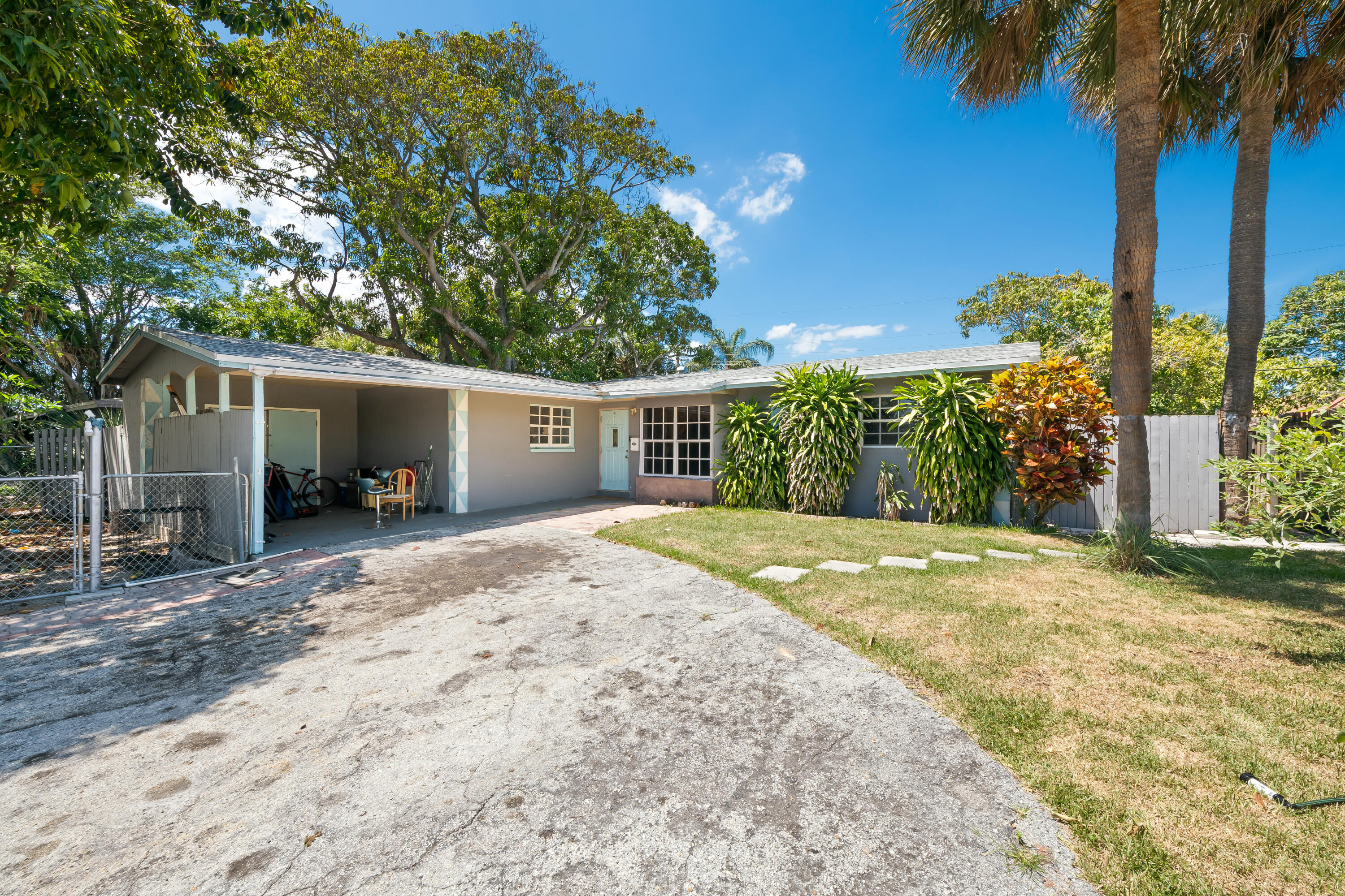 Foto de propiedad en 101 NW 18th Street, Pompano Beach, FL 33060 Pompano Beach con MLS# 