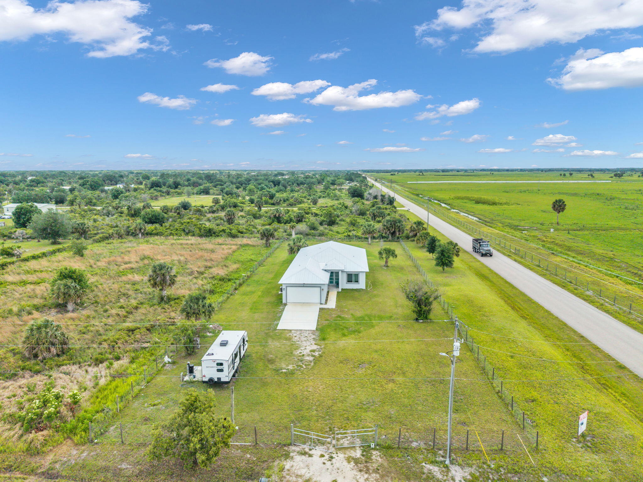 Vendido 14411 NW 266th Street, Okeechobee, FL 34972, Okeechobee, FL 34972