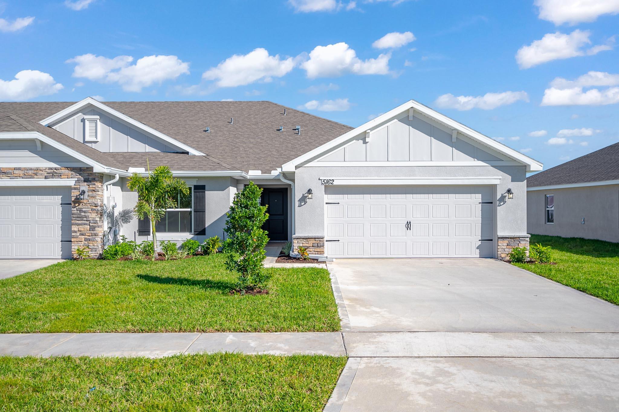 Foto de propiedad en 8612 Giovanni Avenue, Fort Pierce, FL 34951 Fort Pierce con MLS# 