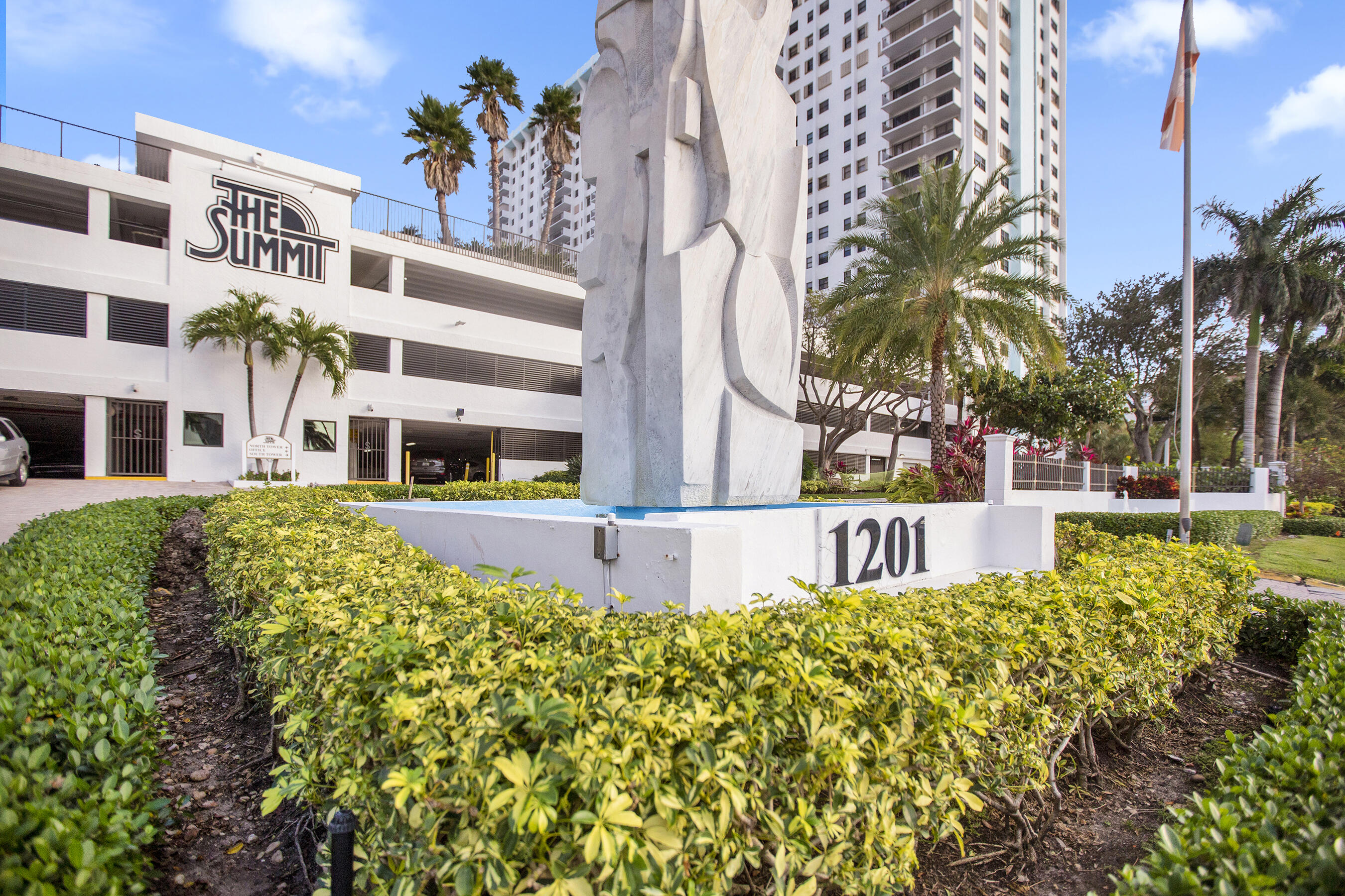 Foto de propiedad en 1201 S Ocean Drive 2509s, Hollywood, FL 33019 Hollywood con MLS# 