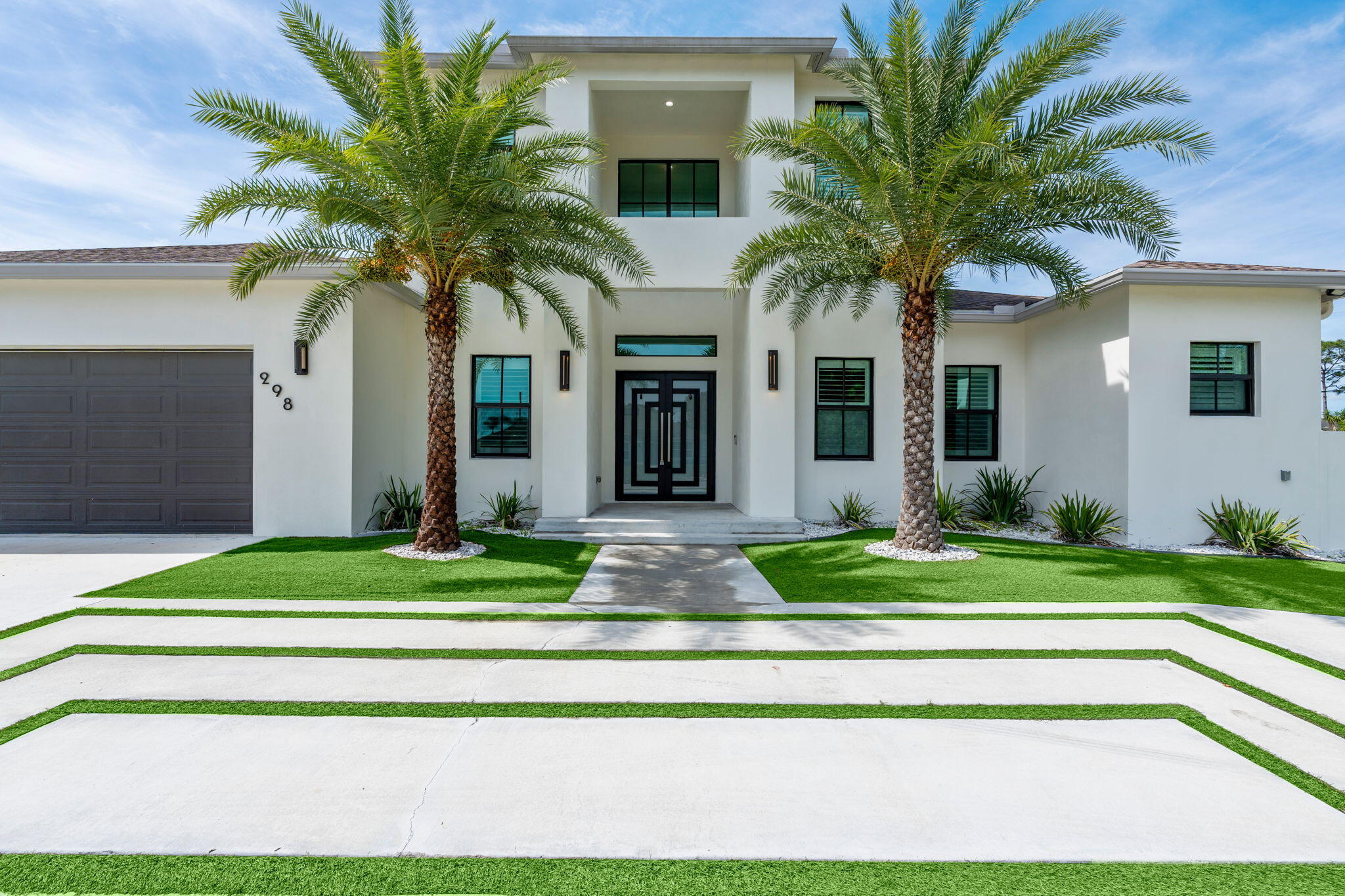 Foto de propiedad en 298 SW Statler Avenue, Port St. Lucie, FL 34984 Port St. Lucie con MLS# 