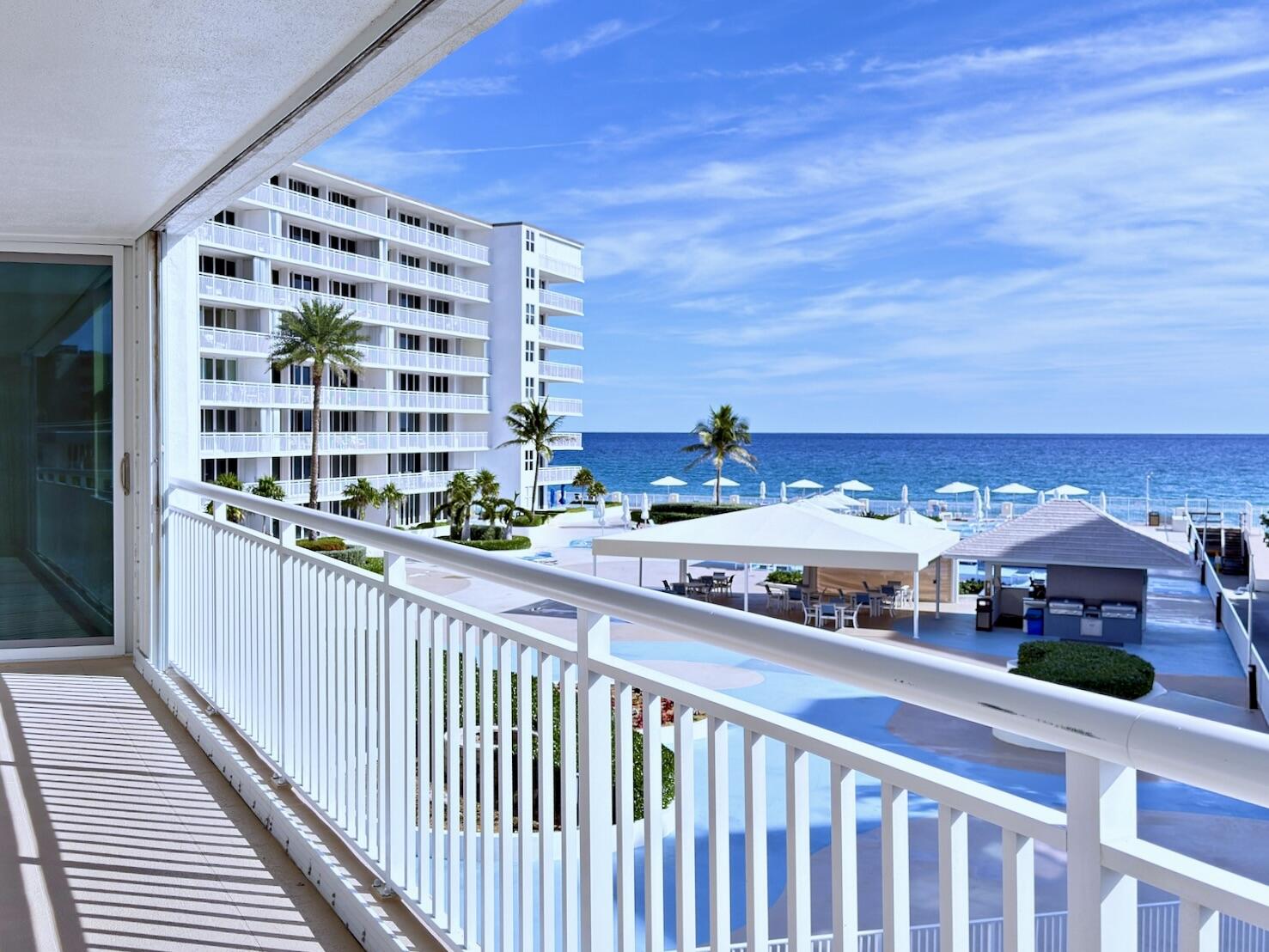 Foto de propiedad en 3546 S Ocean Boulevard 410, South Palm Beach, FL 33480 South Palm Beach con MLS# 