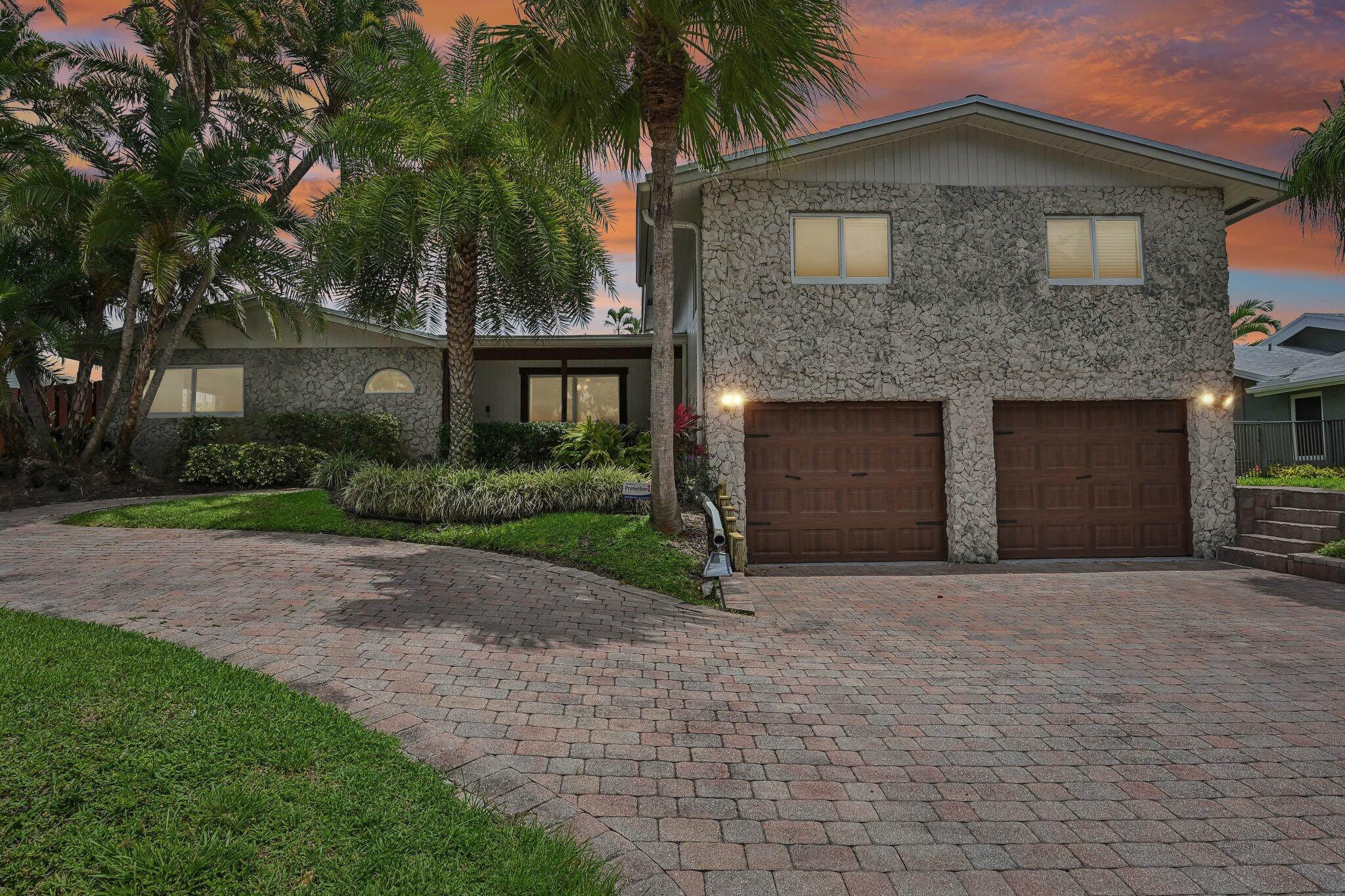 Foto de propiedad en 1232 NW 14th Street, Boca Raton, FL 33486 Boca Raton con MLS# 