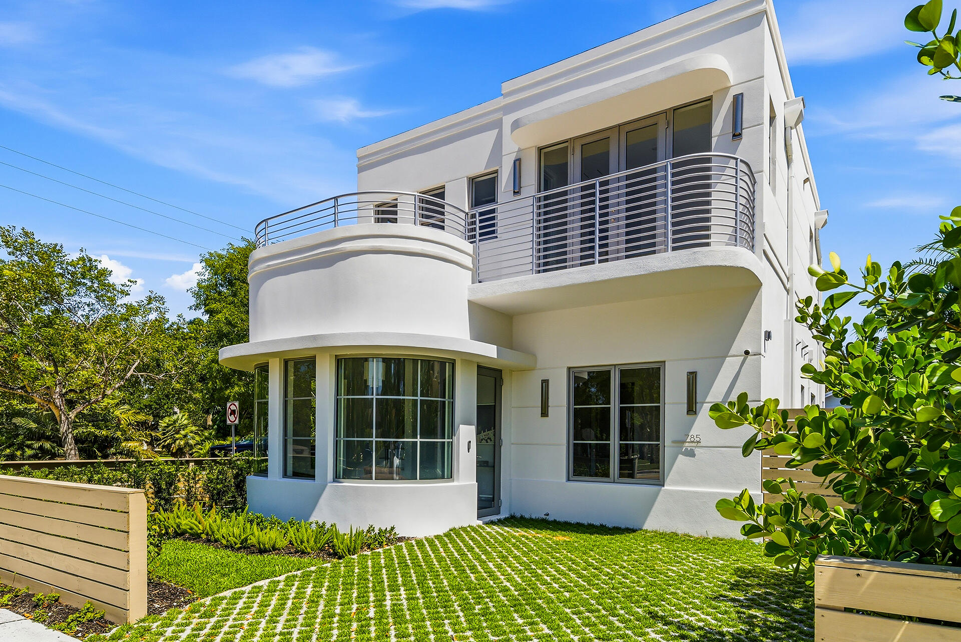 Foto de propiedad en 785 Park Place, West Palm Beach, FL 33401 West Palm Beach con MLS# 